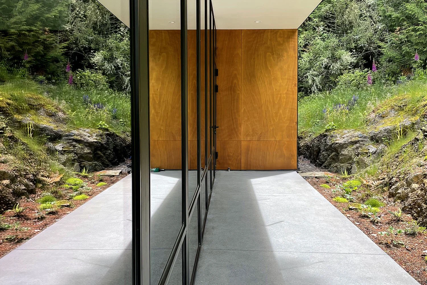 Twin-Cedars_Exterior-Entry-Spring.jpg
