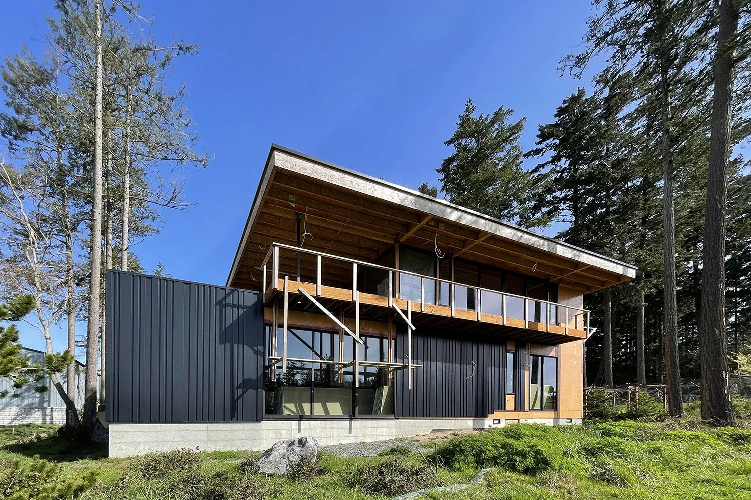 Flightpath_Exterior-South_Siding.jpg