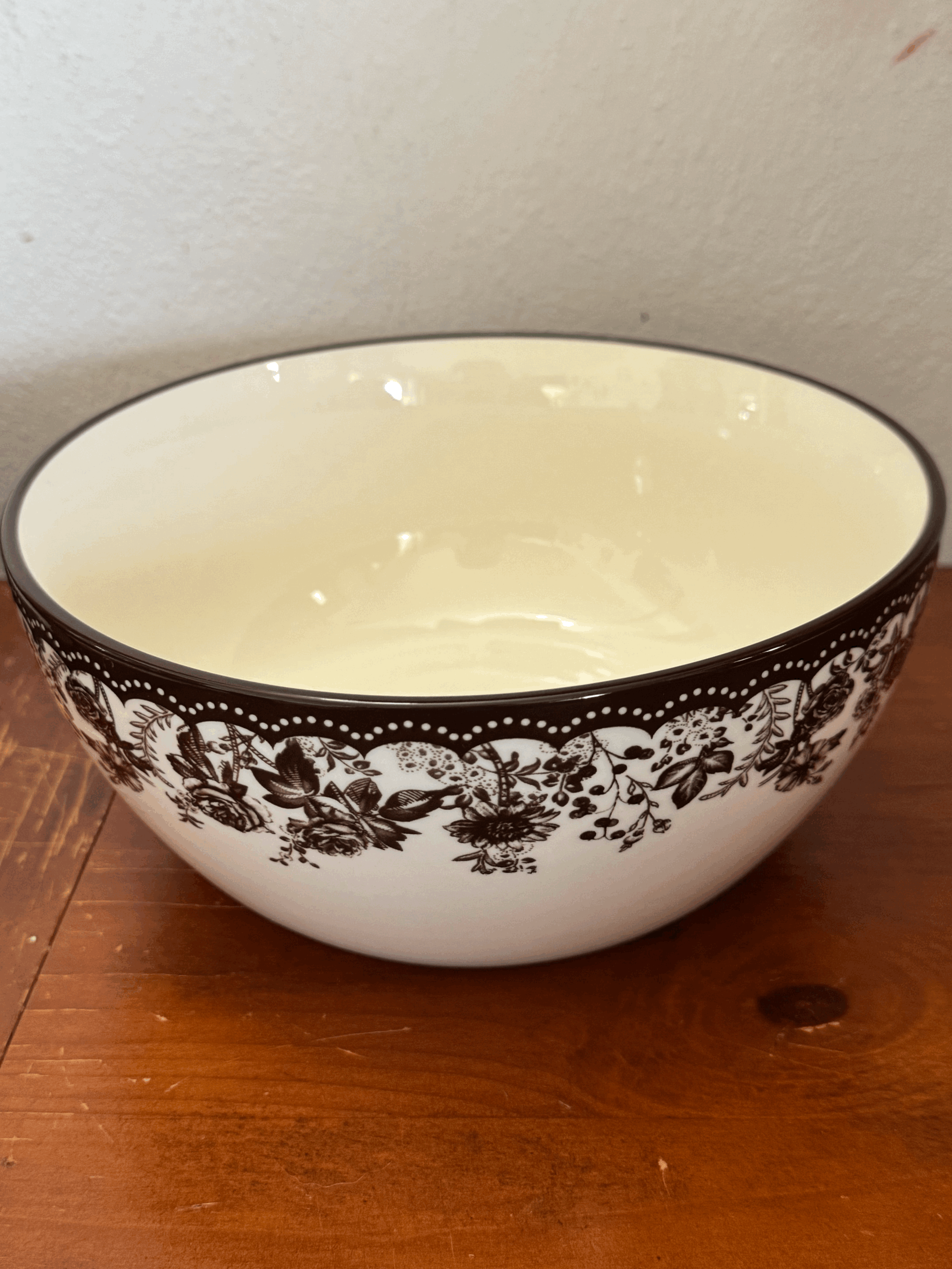 Brown Floral Bowls