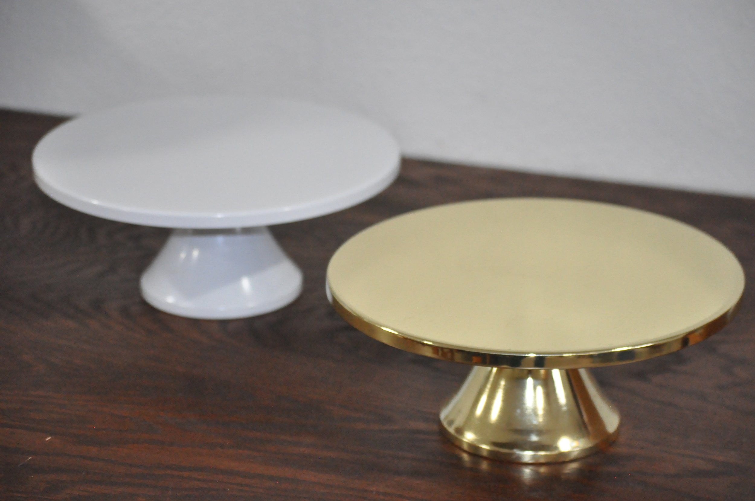 Pedestal Cake Stands