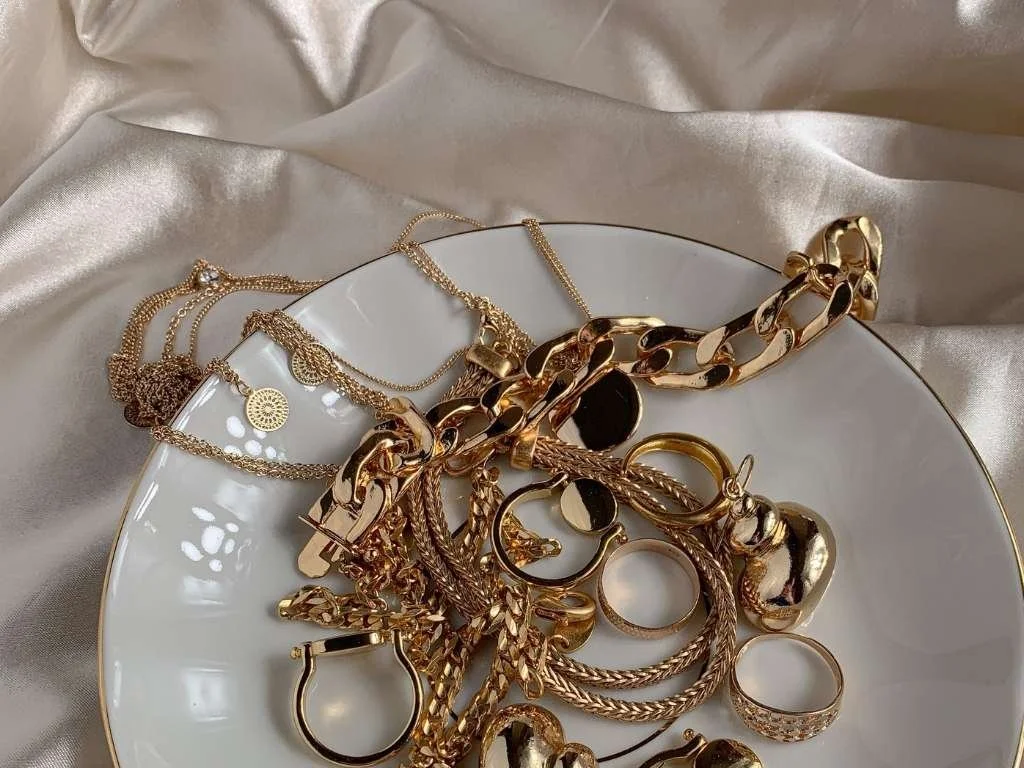 How to Travel with Jewelry