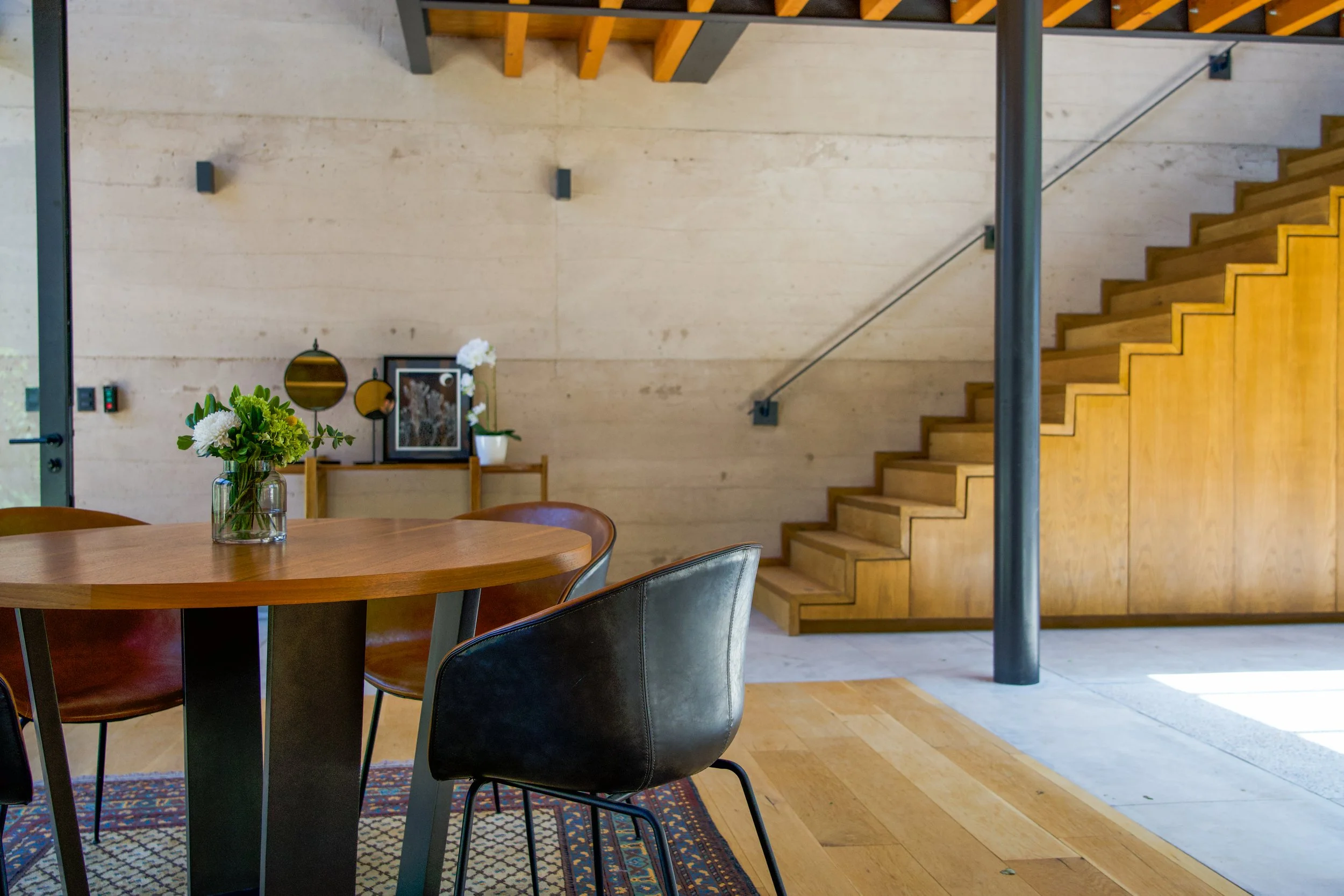 Viila Muros Comedor Escalera.jpg