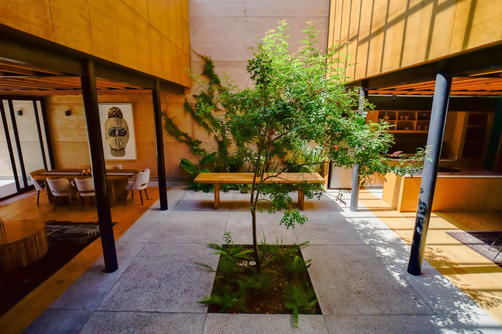 Viila Muros Patio Interior.jpg
