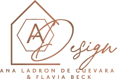 Logotipo que combina un hexágono con la letra A y un círculo con la firma de 'D. Giguín', junto con los nombres 'Ana Ladron de Guevara y Flavia'.