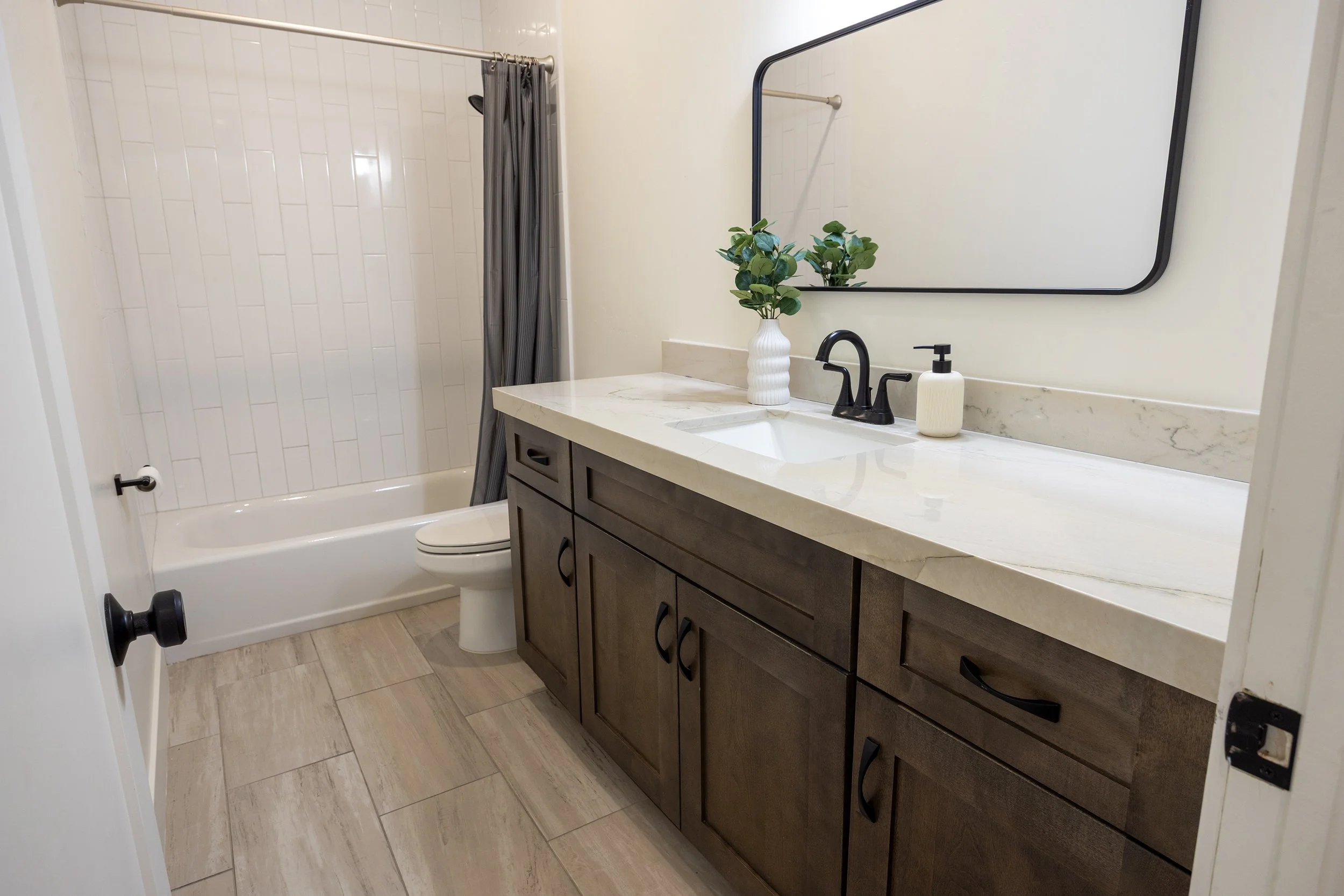 Boardwalk rd_040.jpg