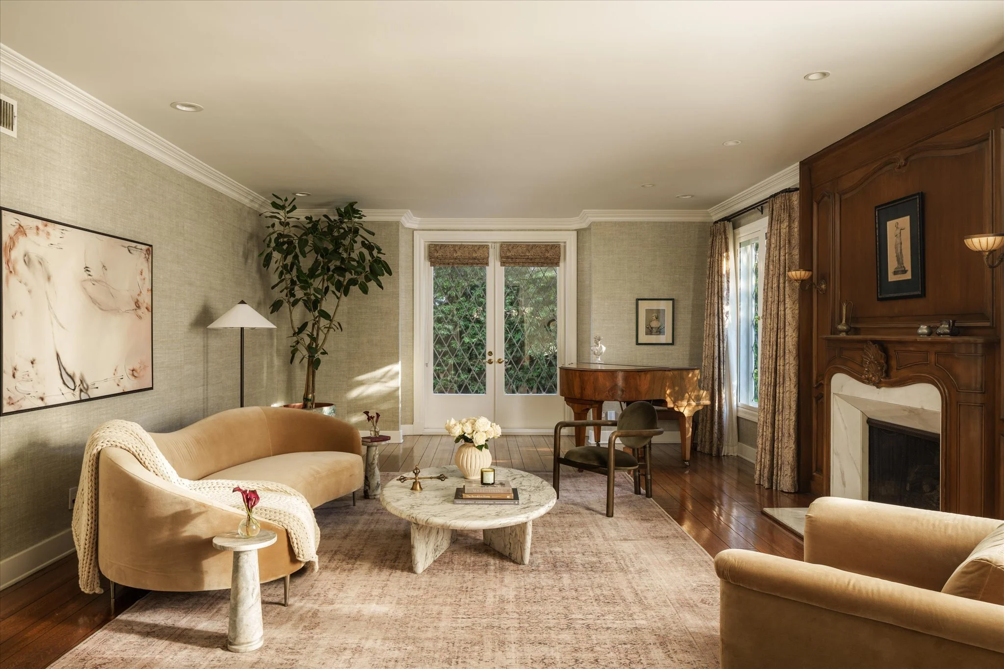 Lorraine, Hancock Park · Spatial Planning · Art Curation & Placement · Decor Selection · Styling