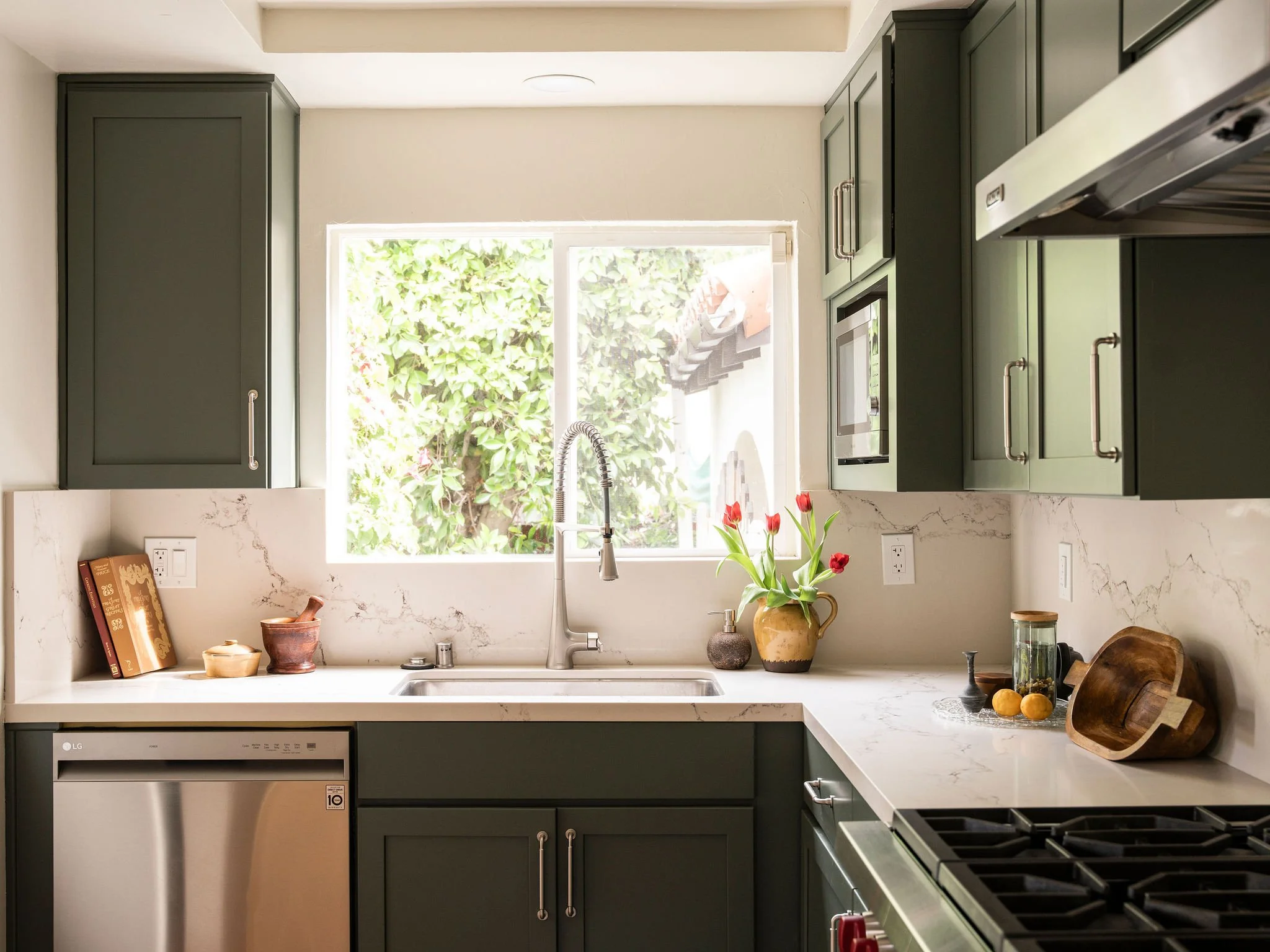 Sierra Bonita, Mid-City · Spatial Planning · Art Curation & Placement · Decor Selection · Styling