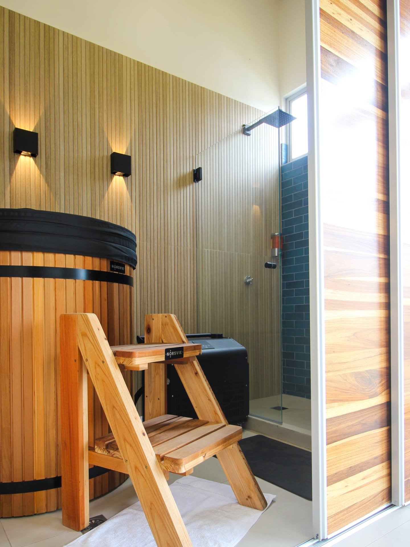 💙 Resultado final de la primera tienda/oficina/bodega de @pura.prote 

Qu&eacute; alegr&iacute;a haber sido parte de este proyecto desde su origen hasta su materializaci&oacute;n. Acompa&ntilde;arlo desde cero y verlo hoy en pleno funcionamiento me 