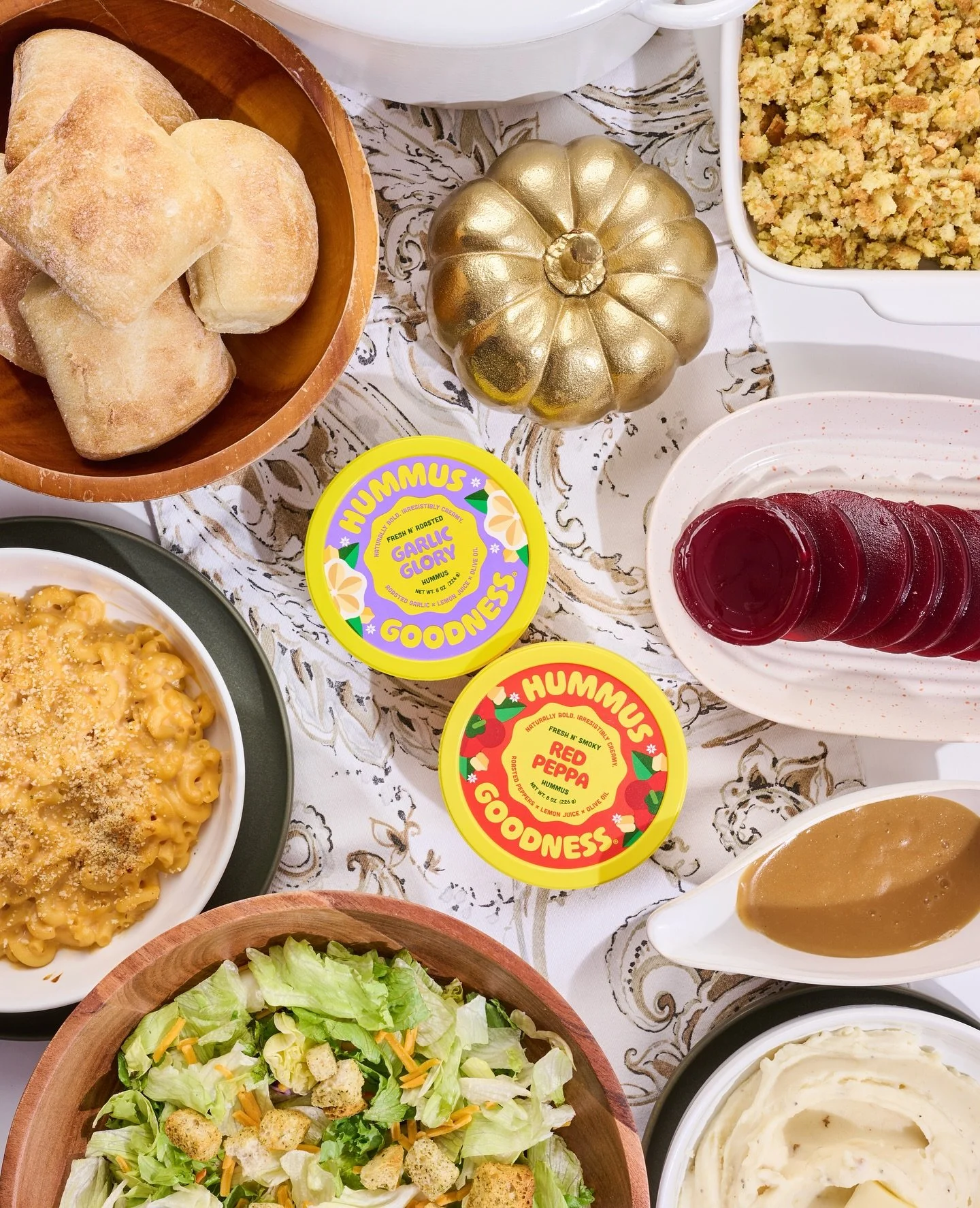 Happy Thanksgiving! 🍽 🦃 May your plates be full, your dips be creamy, and your day be extra Goodness-filled. 💛