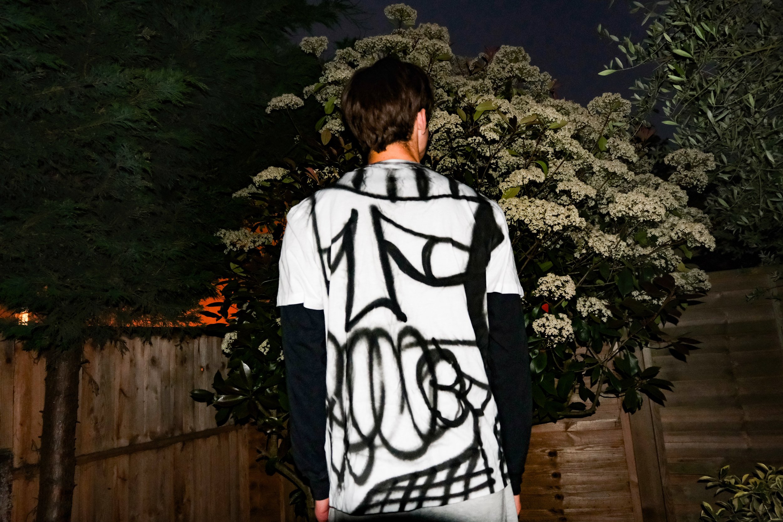 CUSTOM HANDPAINTED CLOTHING - MEDIUM: SPRAYPAINT ON T-SHIRT
