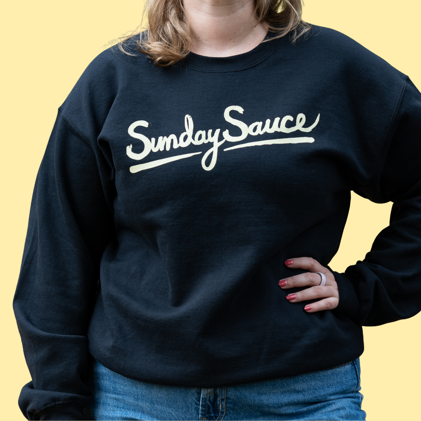 BlackCrewNeck.png