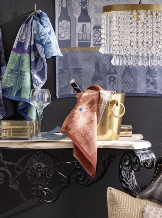 Discover the Art of the Table, Thoughtfully Woven: Le Jacquard Français