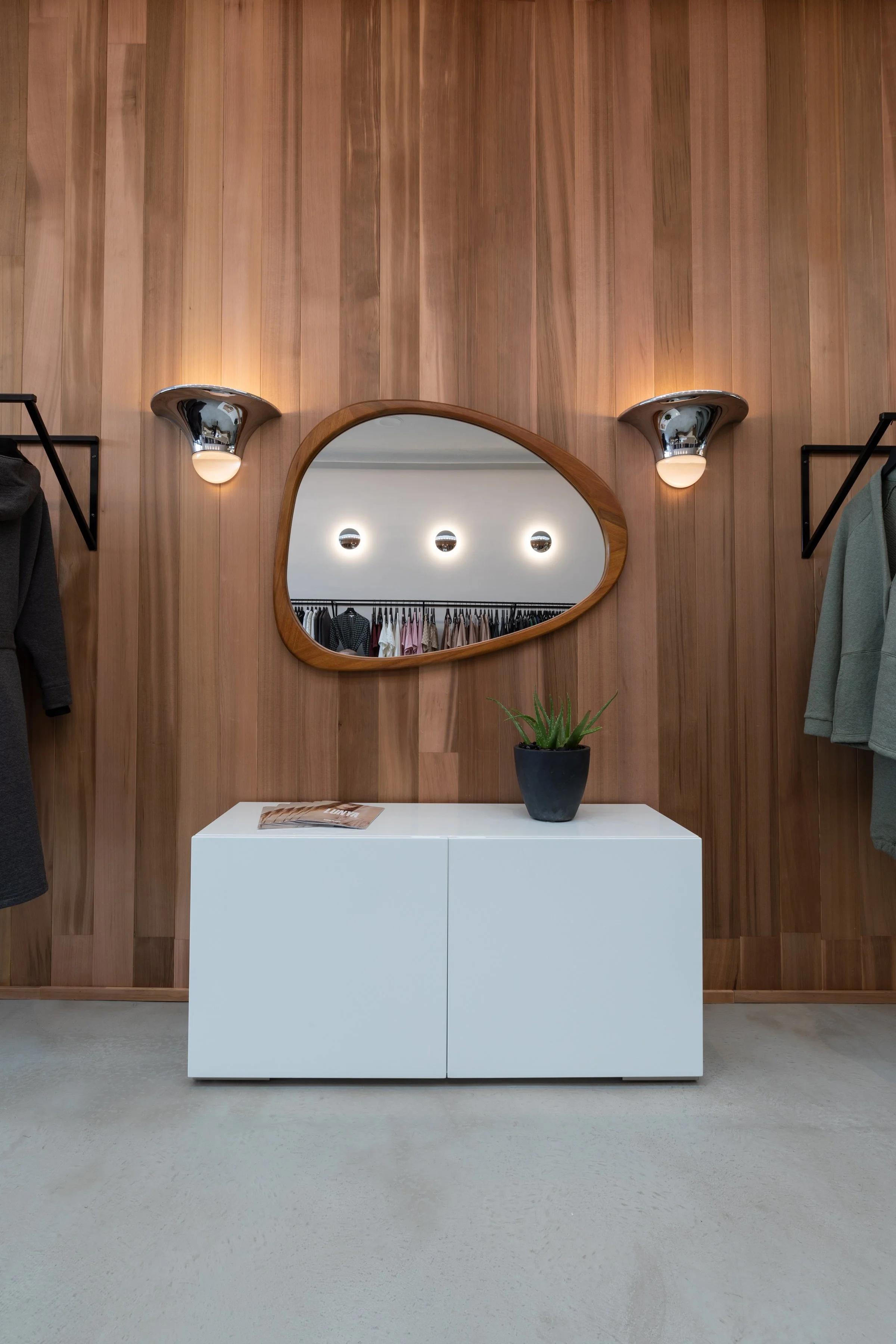 Lunya Melrose Place (2).jpg