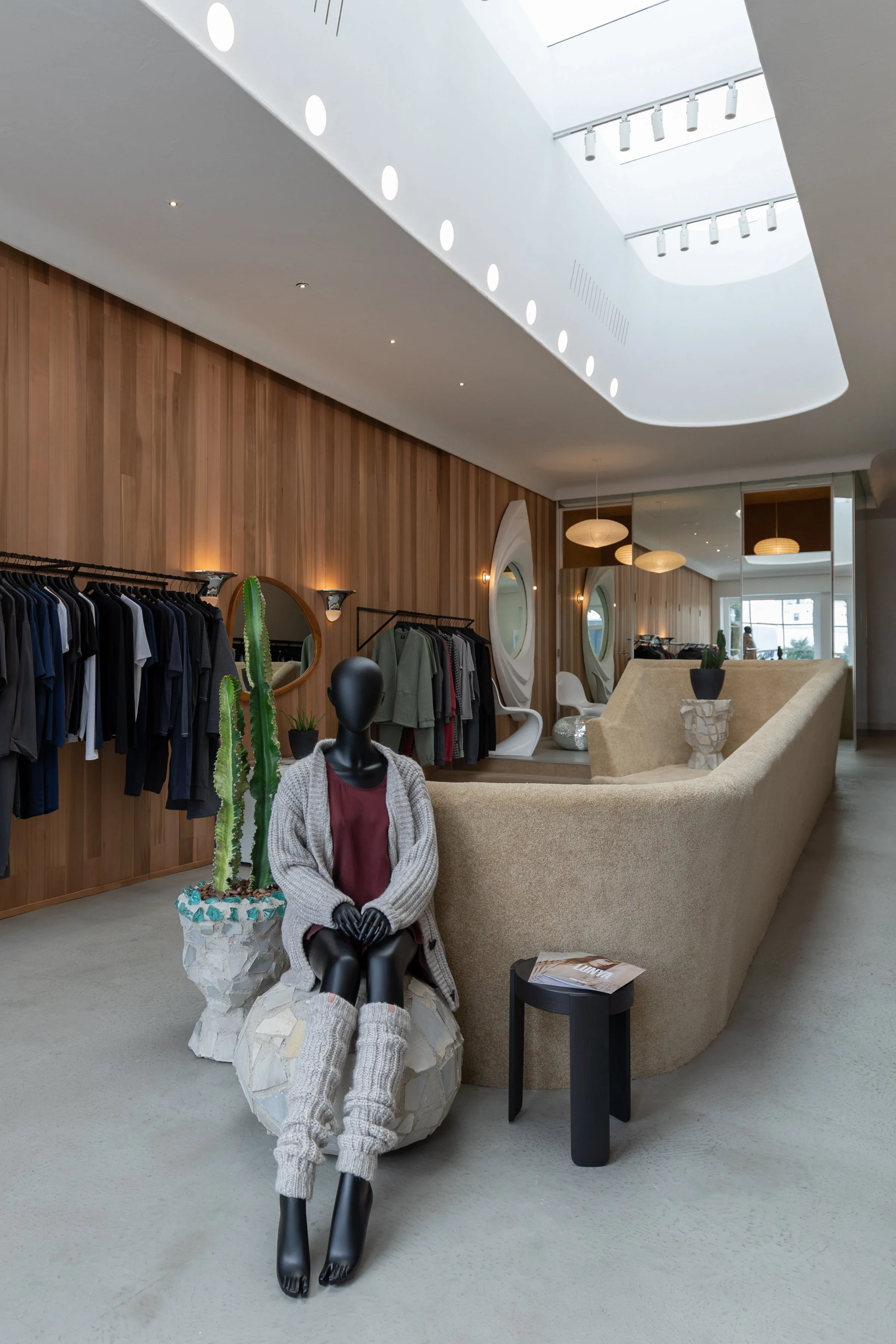 Lunya Melrose Place (1).jpg