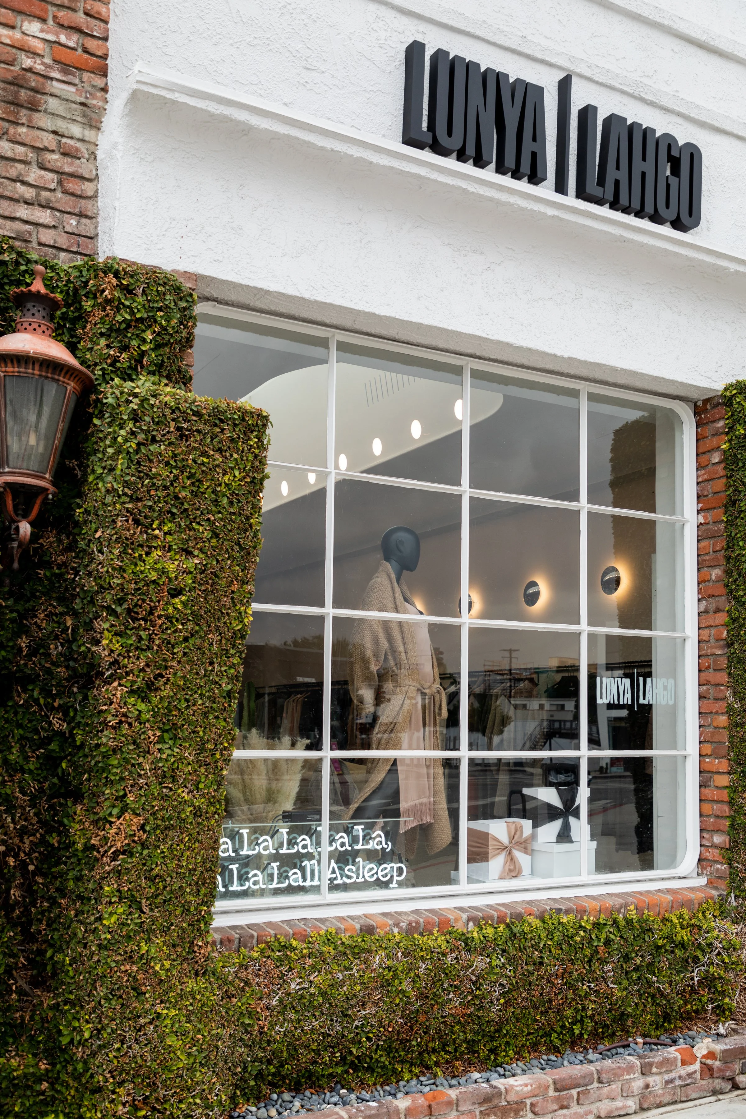 Lunya Melrose Place (4).jpg