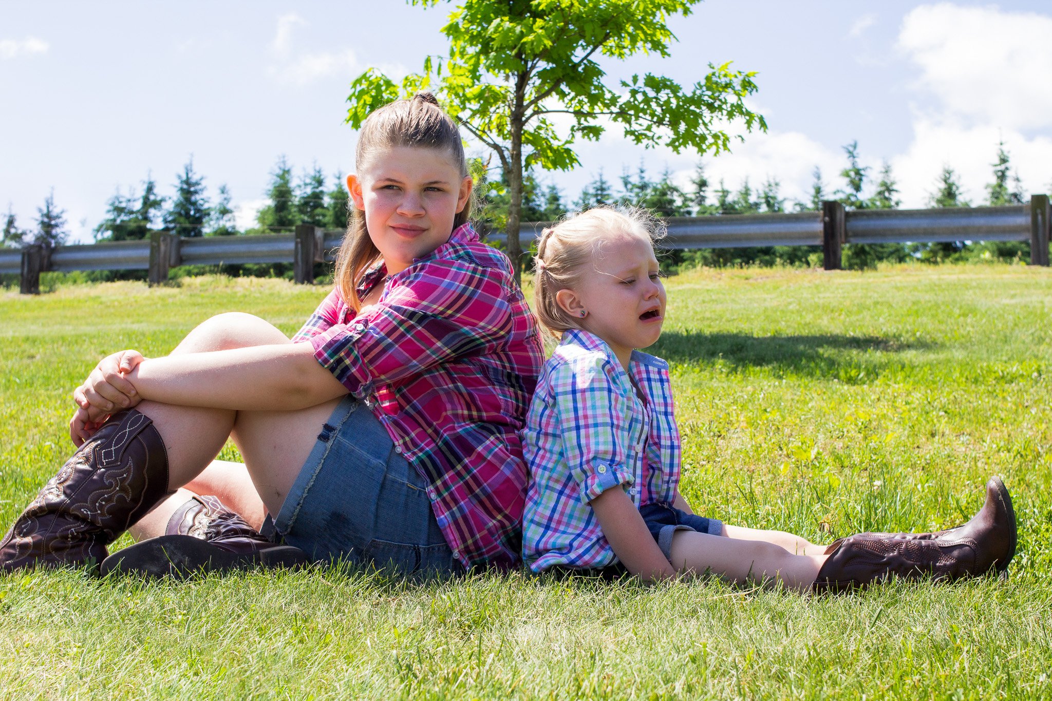 sisters, siblings, outdoor, country