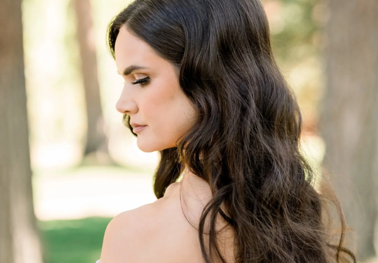How to Choose the Right Bridal Hairstyle for Your Dress (Summer 2026 Guide)