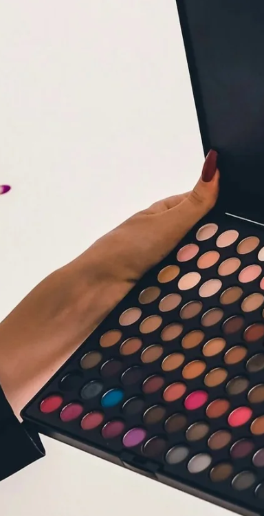 Should You Get Professional Hair &amp; Makeup for Engagement Photos? A Bride’s Guide