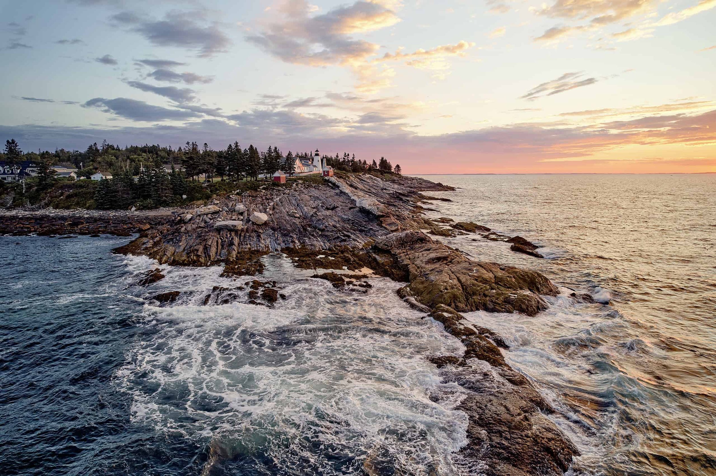 A Day Trip to Pemaquid Point: Lighthouses, Tidepools, and Classic Maine Views