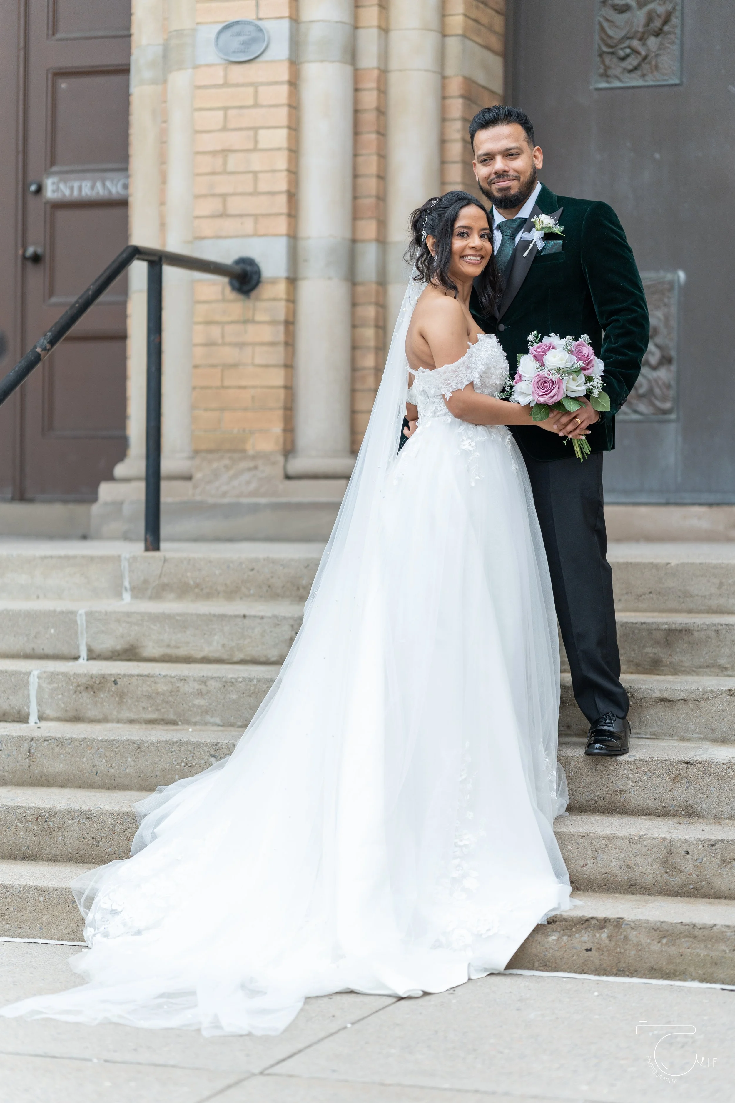 Joel & Rachel (360 of 868).jpg
