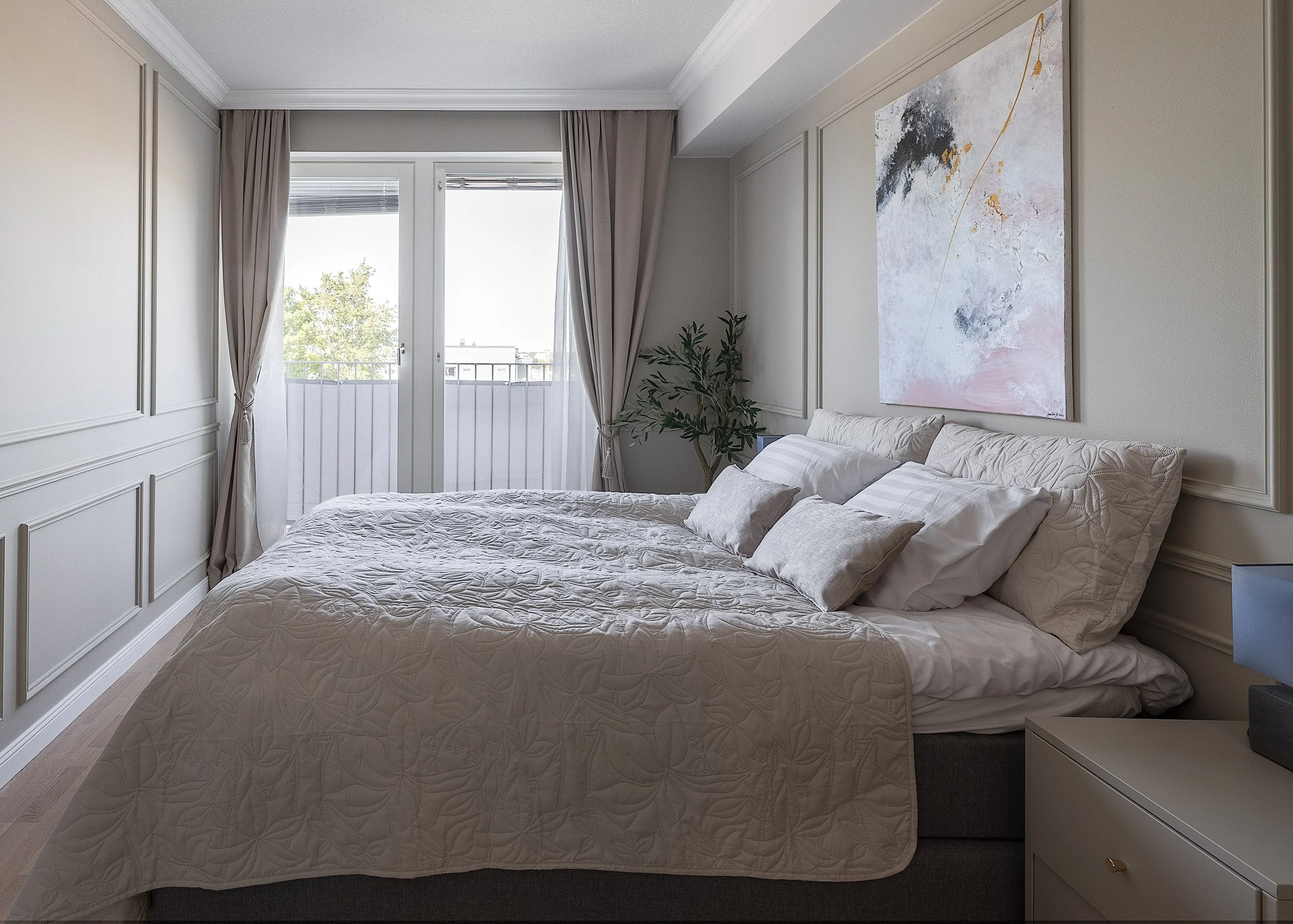 OR7707HDREdit copy--2500x1786px.jpg