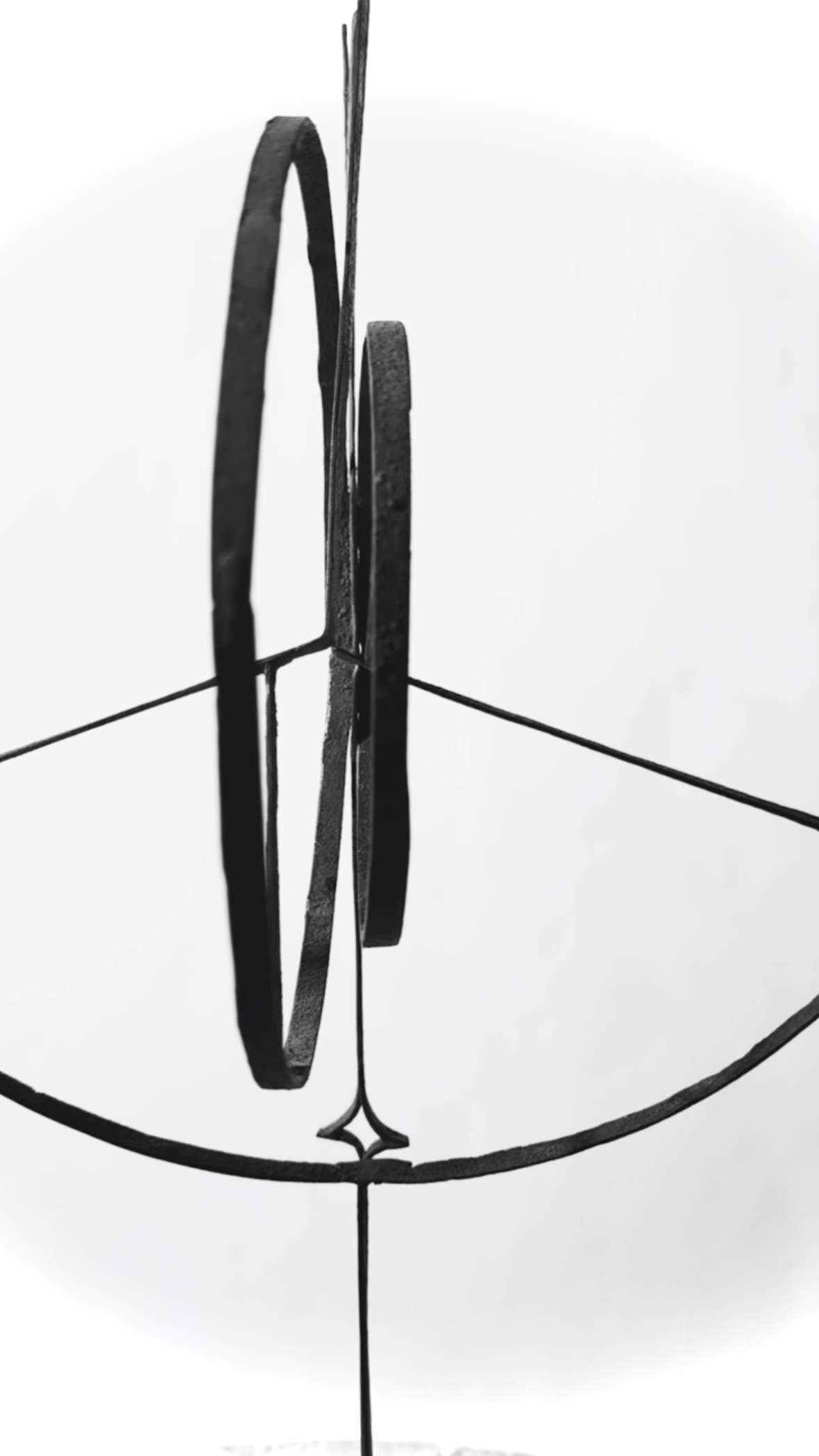 Taro 8, Mara Galeazzi & Edward Watson, Chroma (2016) | 50 X 50 X 42 cm | Hierro y piedra