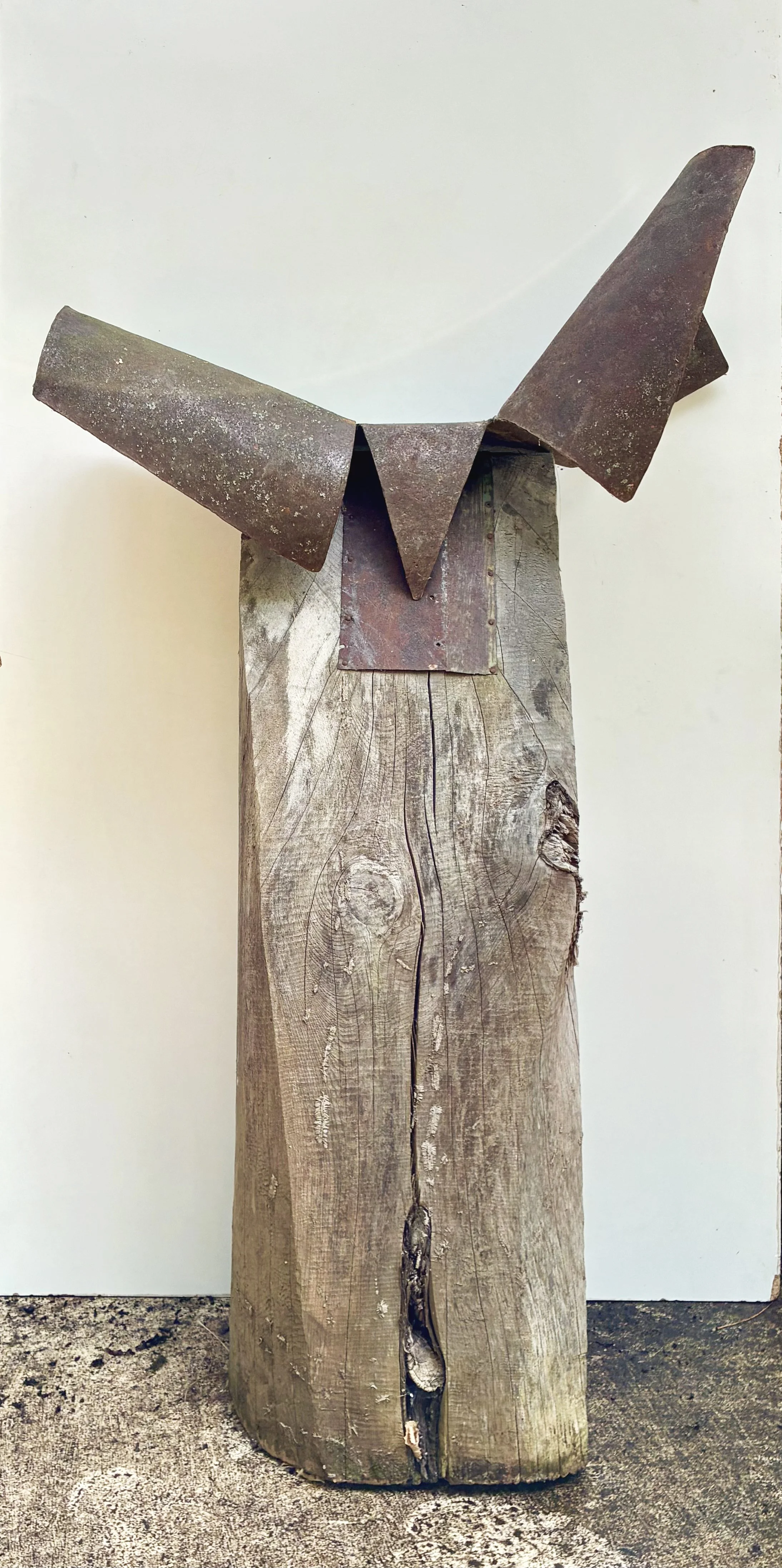 Elefante (2016) | 28 x 19 x 66 cm | hierro