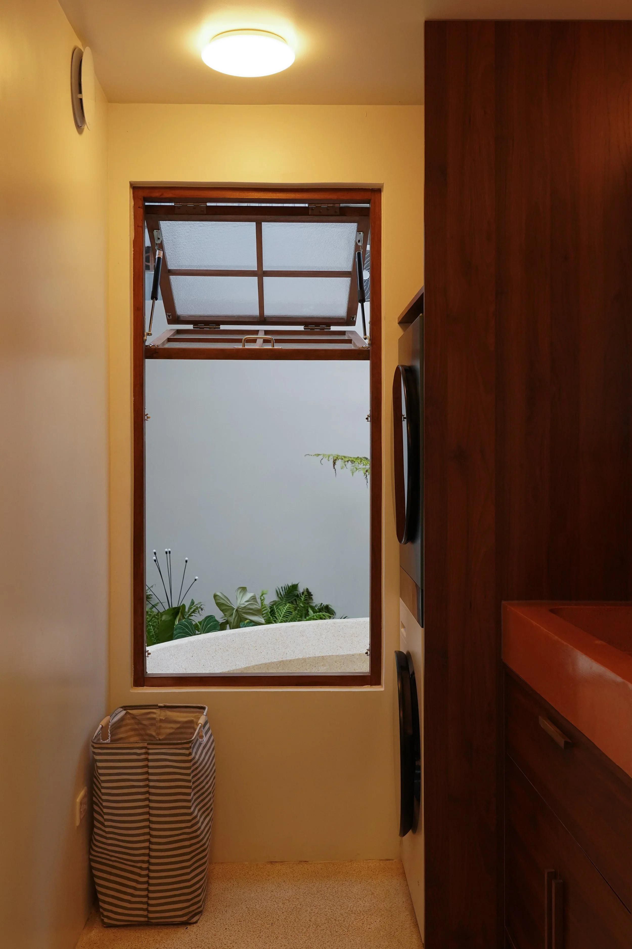 live out house-30.jpg