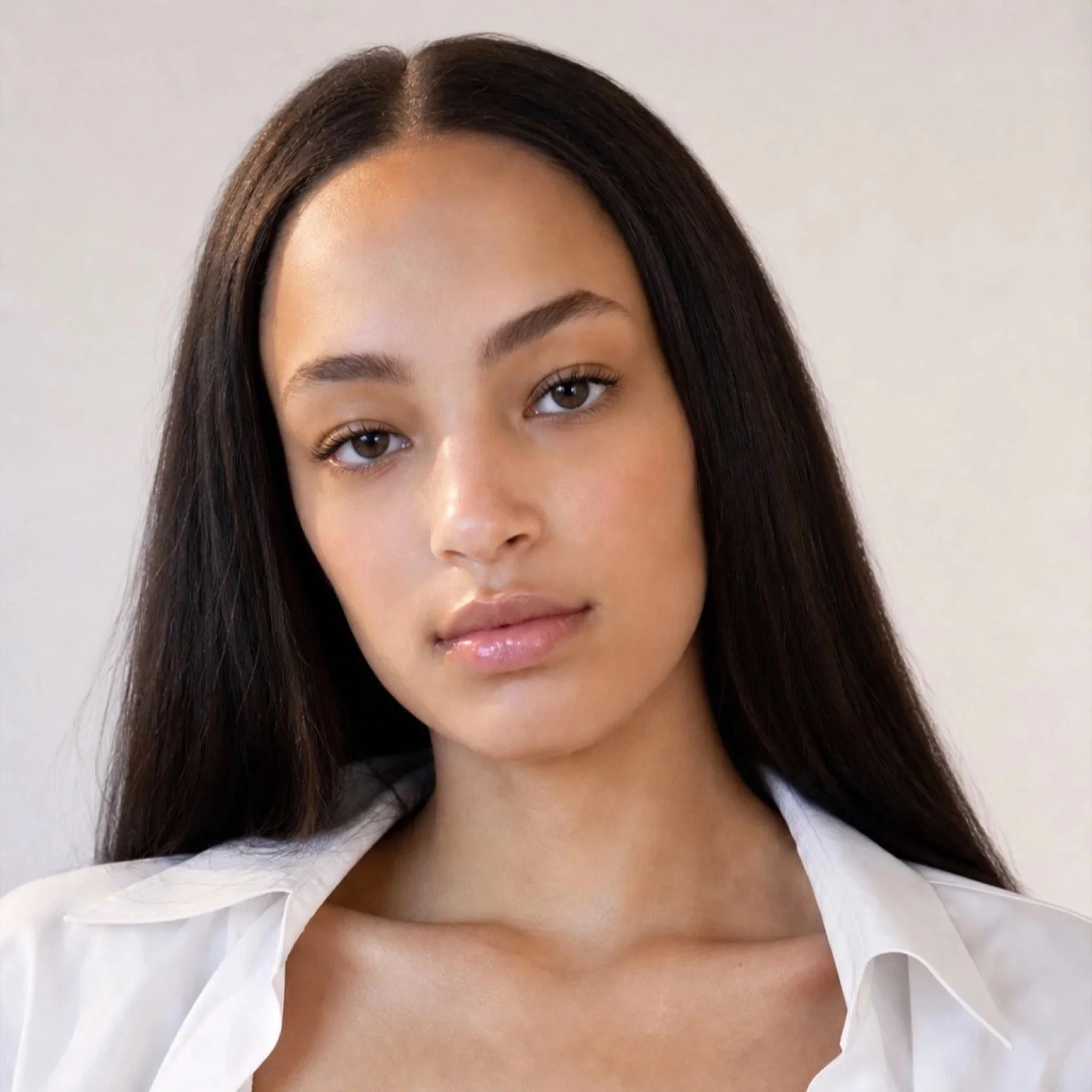 SIENNA ROBINSON