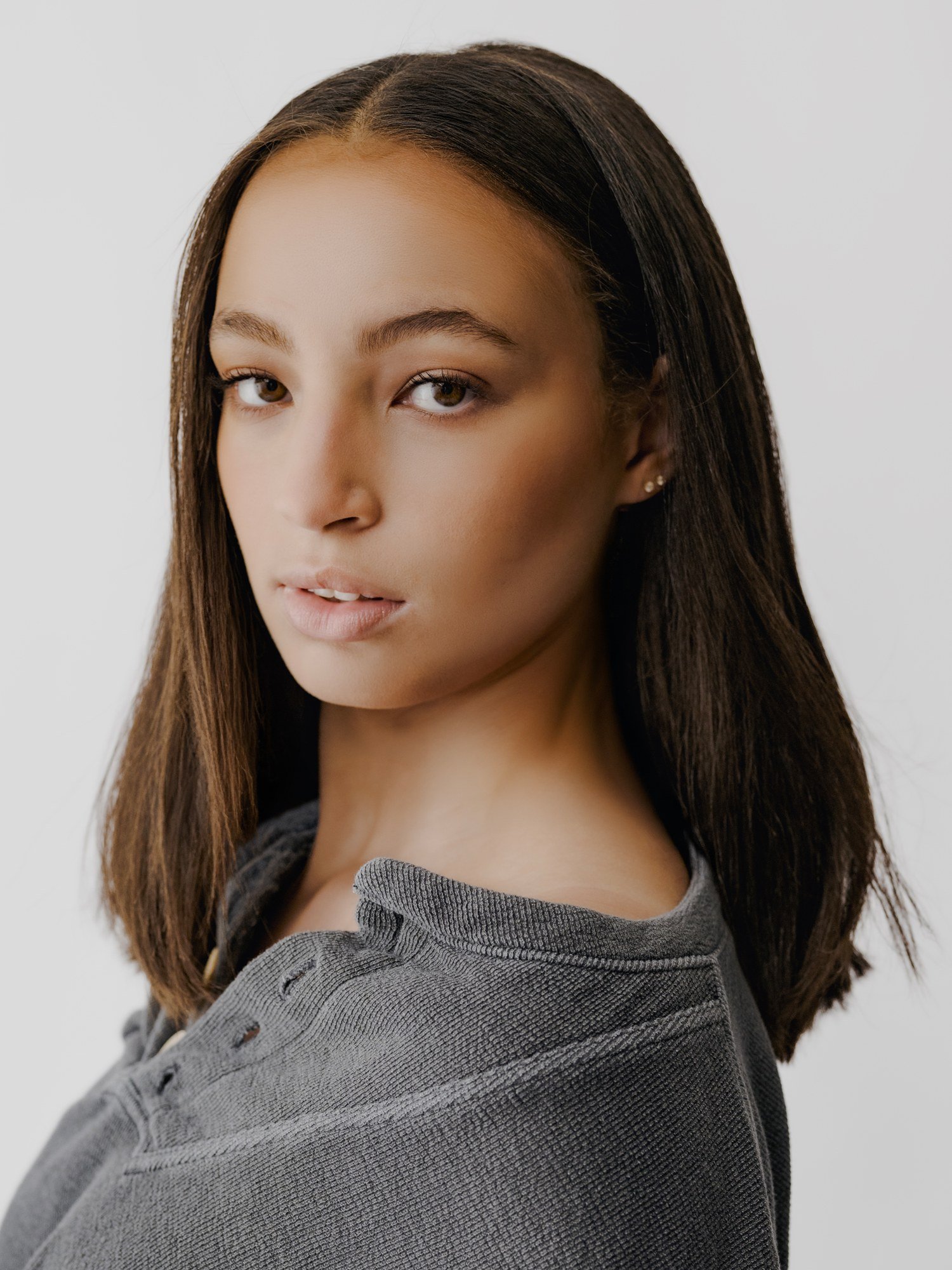 02_SIENNAROBINSON-TONYLI-20260711-0005.jpg