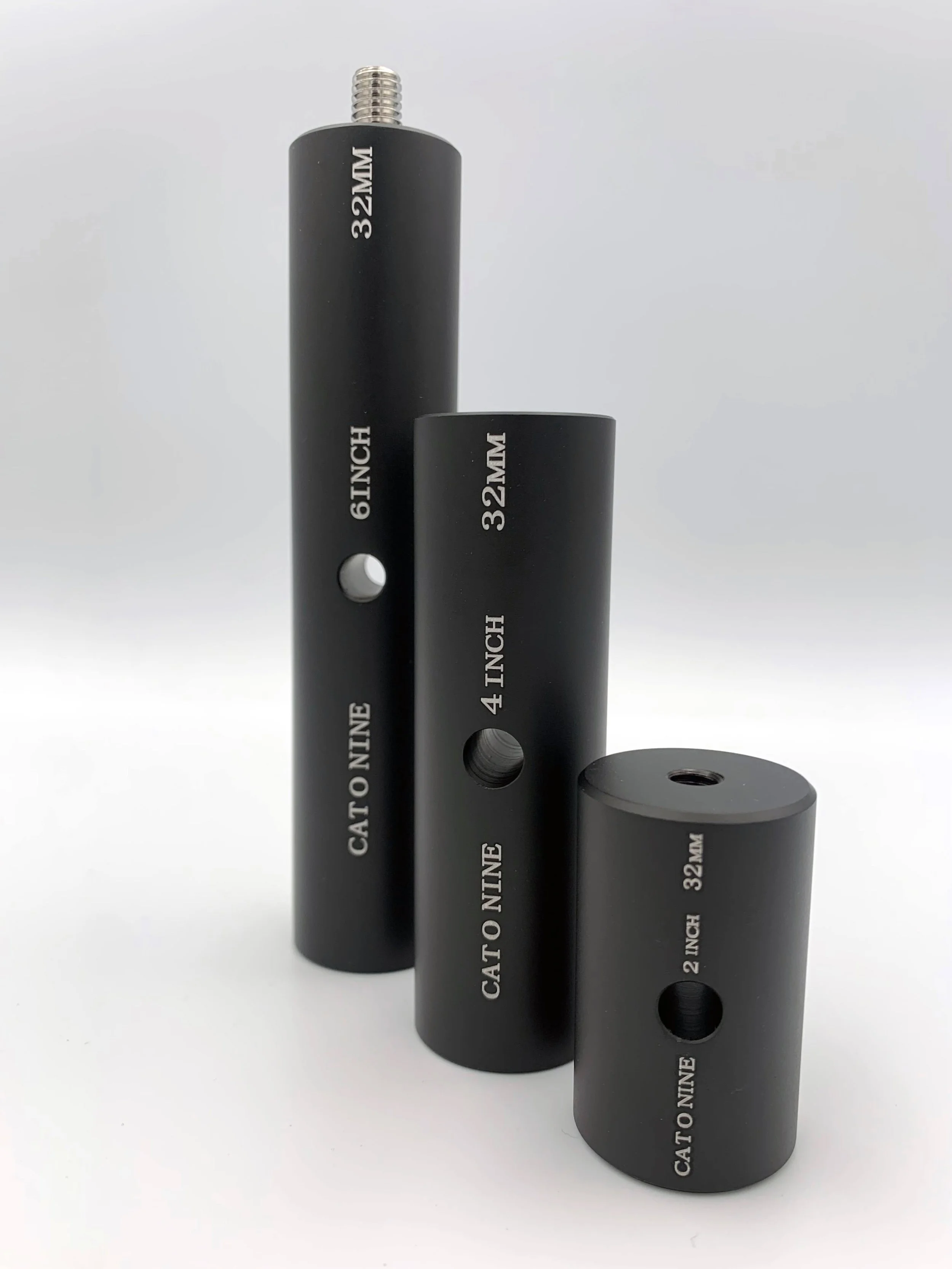 32mm Starter Packs

A Pack of 5 glorious Starters. 

A solid, no-compromise starting point for any 32mm rigging build. The Cat O' Nine 32mm Rigging Starter is CNC-machined from solid aluminium billet.

Seamless Modular Chaining: Features a male 3/8&q