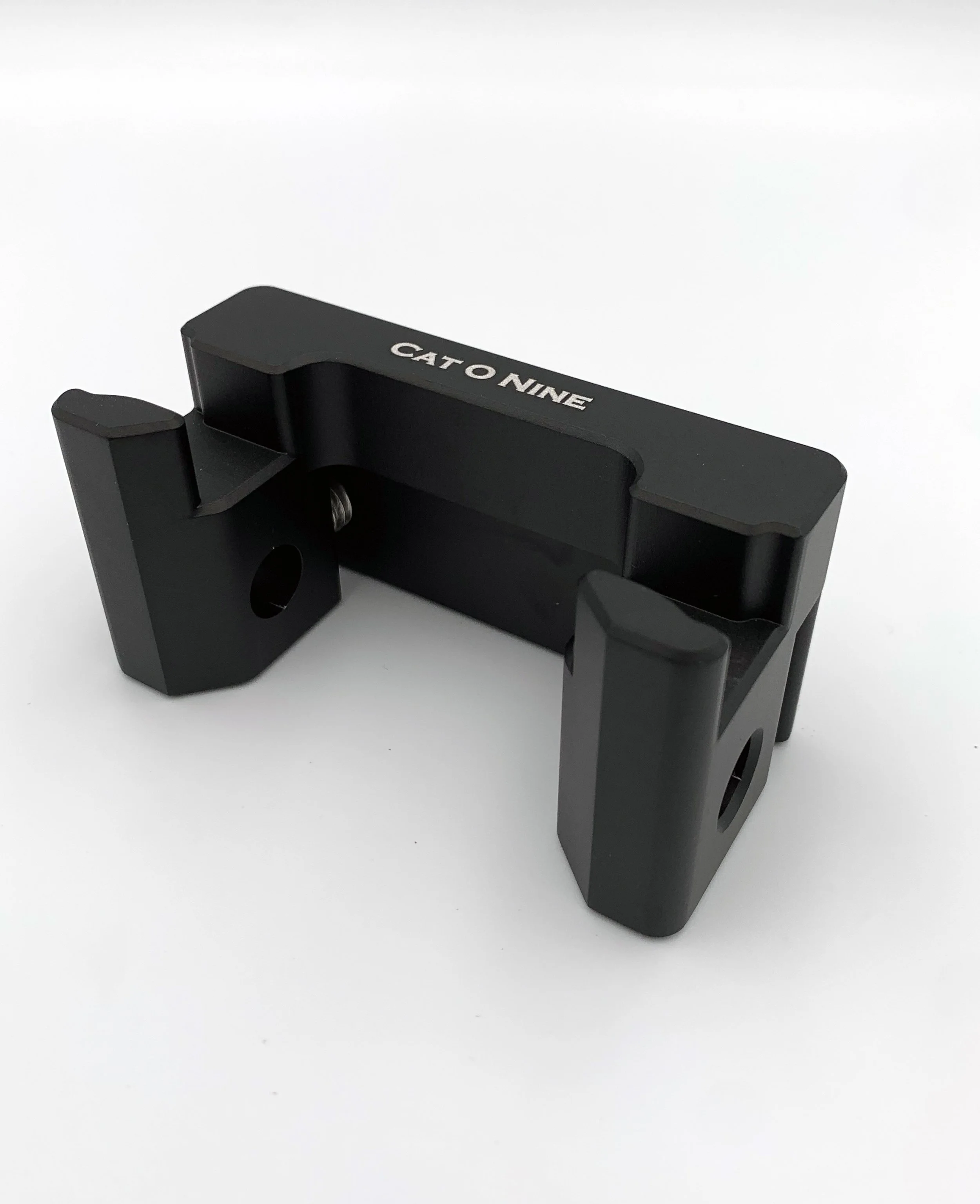 Avenger Stand Magliner Holster