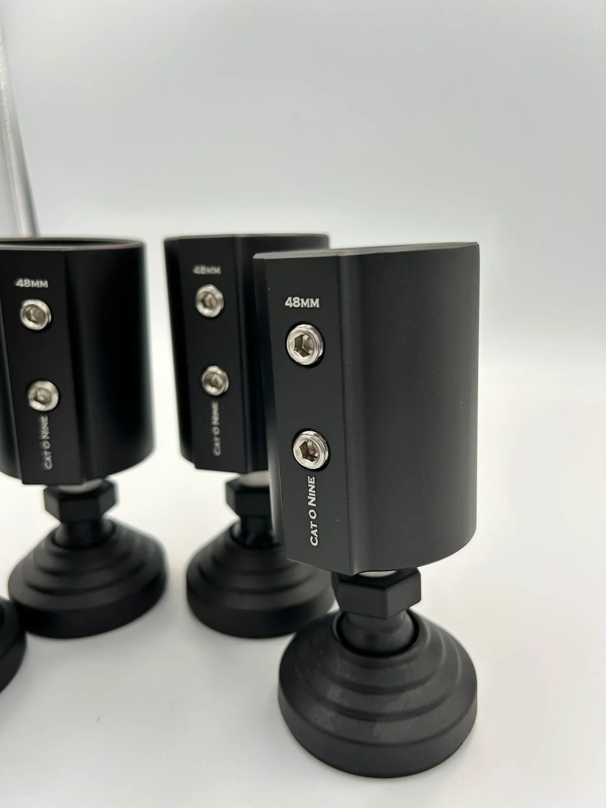 48mm Insert starter with Leveling Feet 3.jpeg