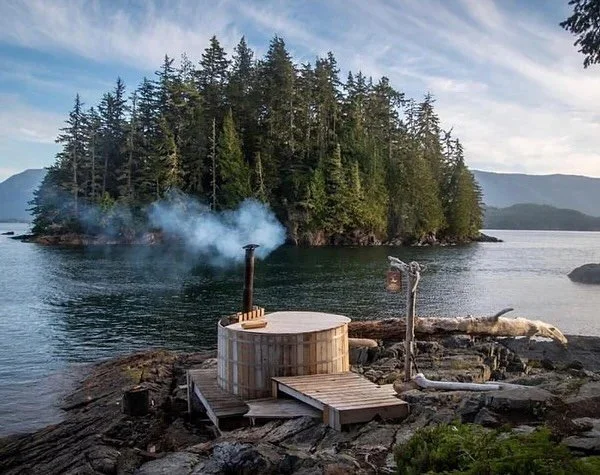The Health Benefits of Soaking in a Hot Tub

Restore your body and mind with a wood-fired hot tub from SanaraHome &mdash; timeless wellness, naturally delivered.

Warm water immersion increases blood flow, relaxes muscles, and eases pressure on joint