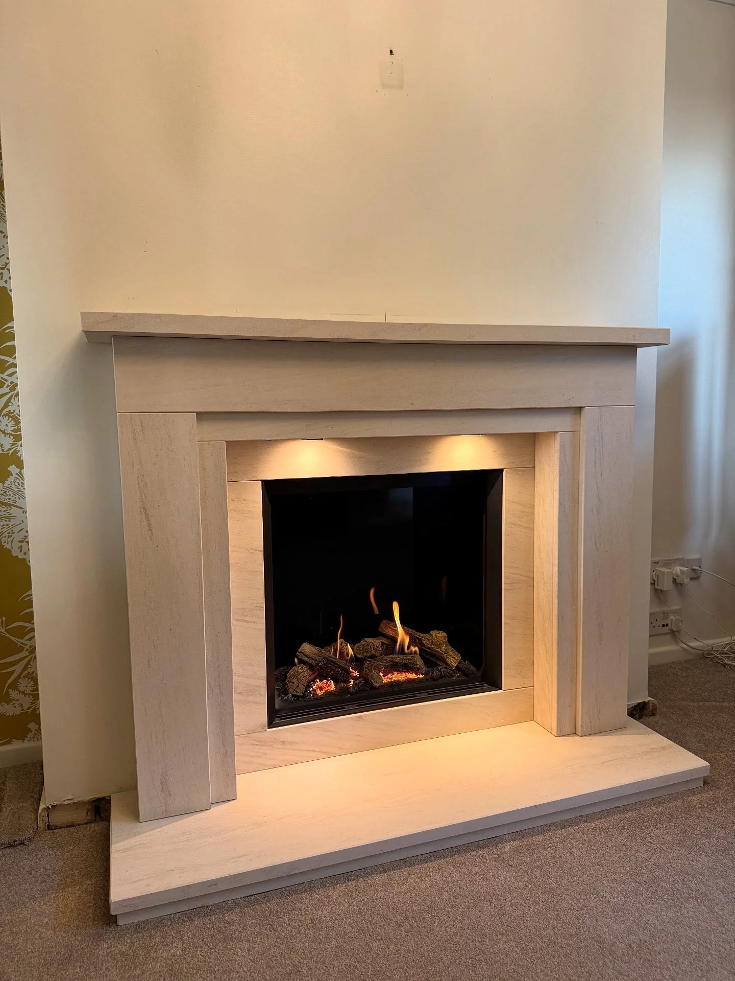 🔥 A stunning Gazco Riva2 600 HL installation complete with flue liner kit and a classic limestone fireplace surround.
🙌 One very happy customer &mdash; especially since the existing concrete lintel was perfectly placed, saving time and hassle!
#Fir