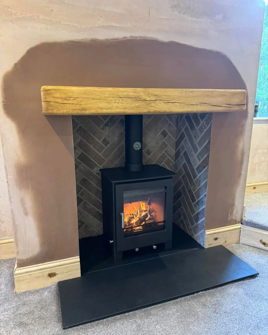 Supplied and fitted this stunning Woodford Lowry 5X 🔥
Paired with a herringbone chamber, Brazilian 2-piece hearth set, and finished with a cast beam.

Honestly&hellip; this might be my favourite install yet.
Pure WOW factor from every angle ✨

#Fire