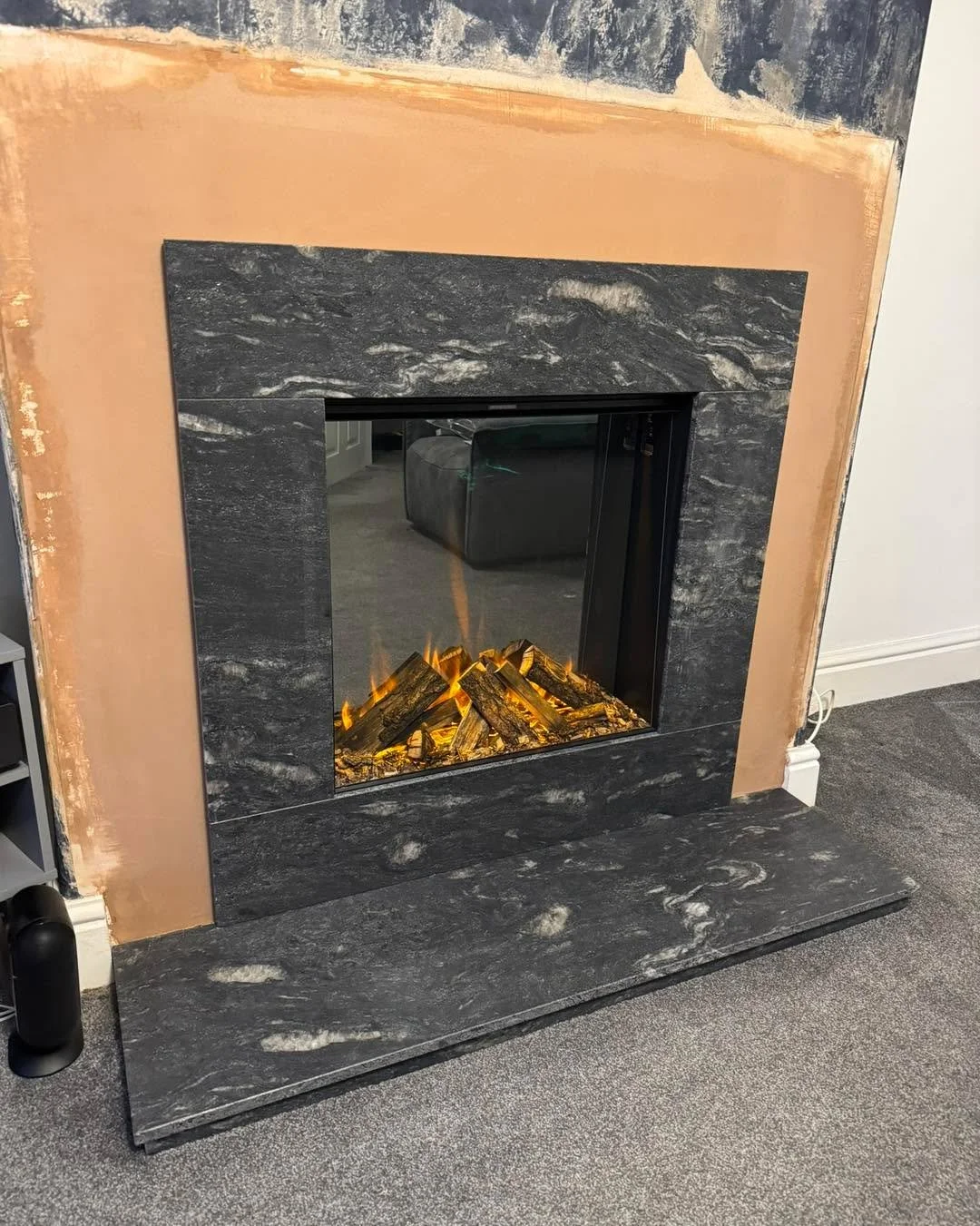 Another great install completed today.

New Forest 650sq electric fire with a Santinato grey hearth and slip set, creating a clean, striking focal point.

Products supplied by Stoke Flame

#FireplaceInstallation #ElectricFire #HomeInteriors  #HeatYou