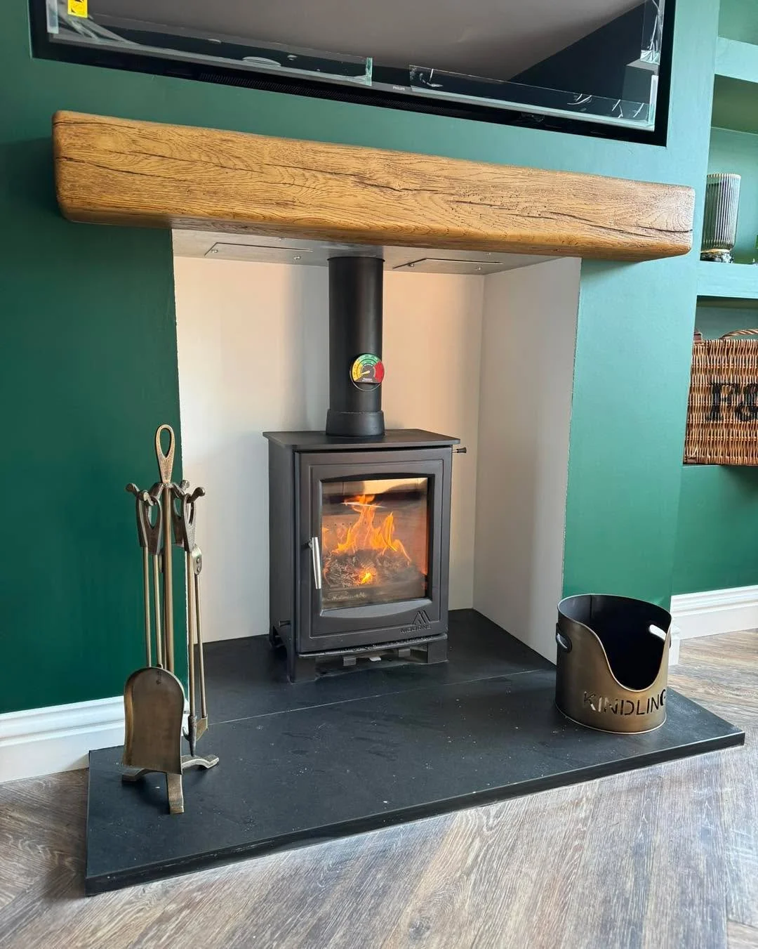 Bringing this space to life 🔥

Media wall install complete with a Mourne Portrait stove, twin wall flue system, and a Brazilian slate hearth for that sleek finish. Fireboard chamber, cast beam, and custom-built boxing all tied together with subtle L