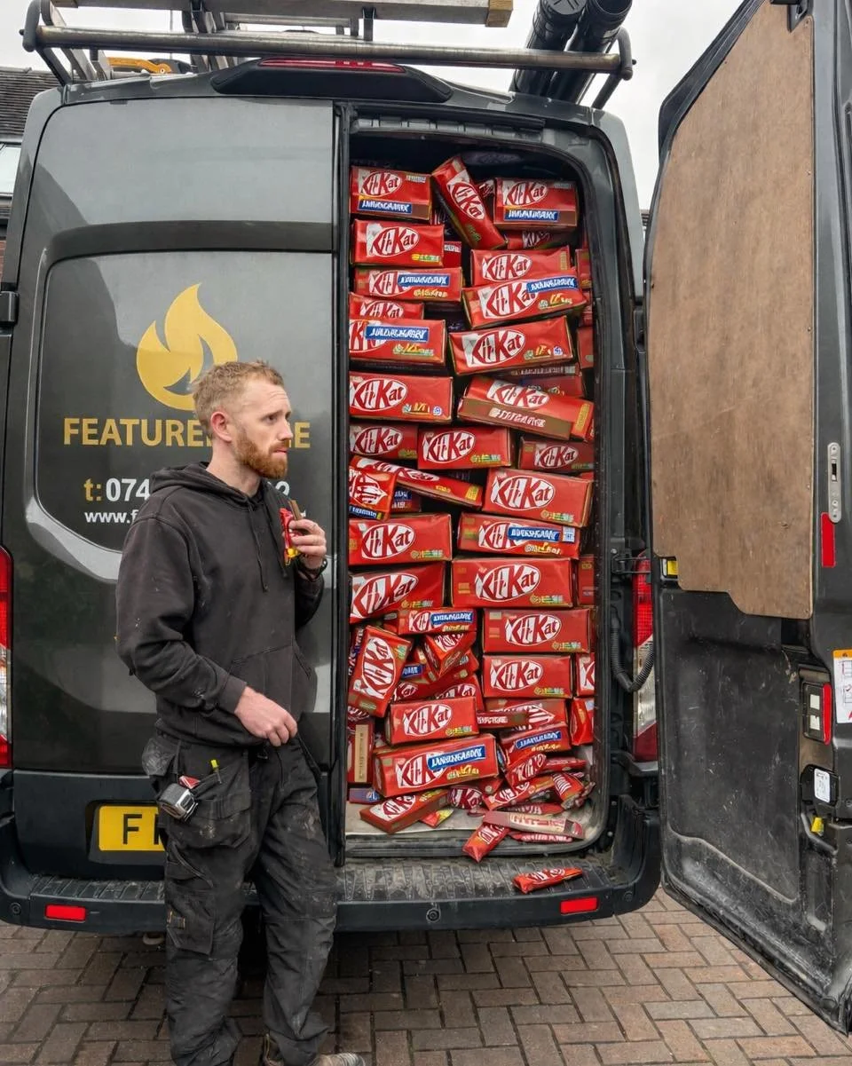 Early start this morning&hellip; had to break into the emergency supplies 😅🍫

Fully stocked van ready for the day &mdash; strictly for &ldquo;energy purposes&rdquo; of course 👀

If anyone&rsquo;s wondering where all the Kit Kats went&hellip; no id