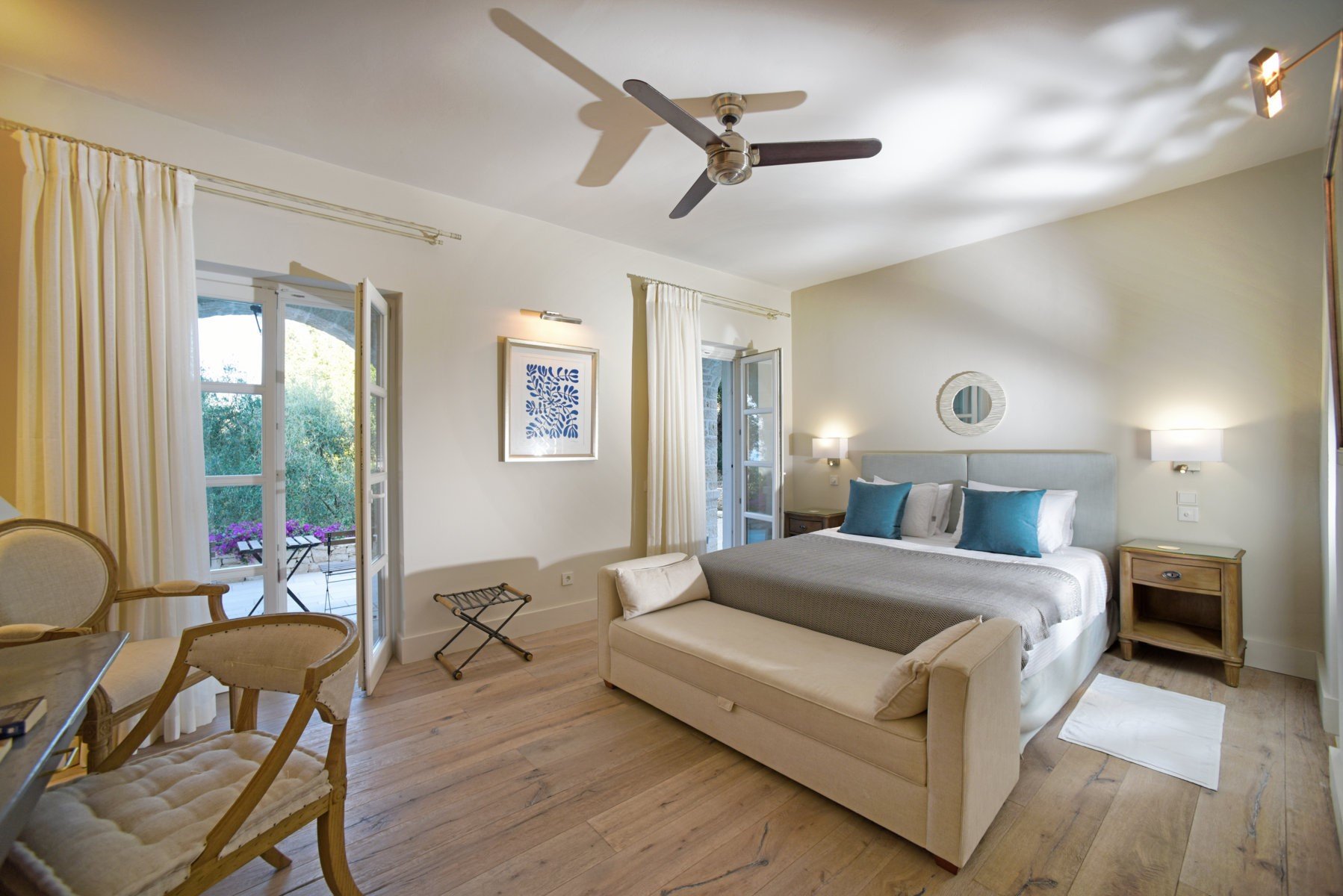 Villa Persephone bedroom 4.jpg