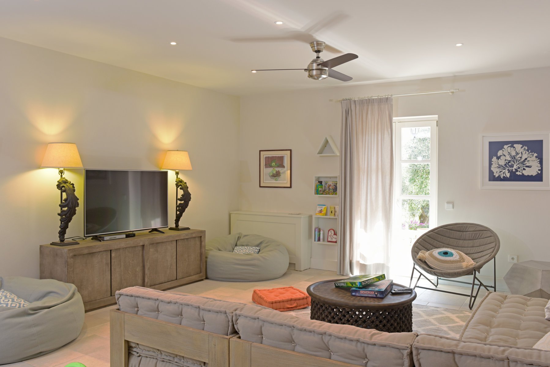 Villa Persephone TV:playroom.jpg