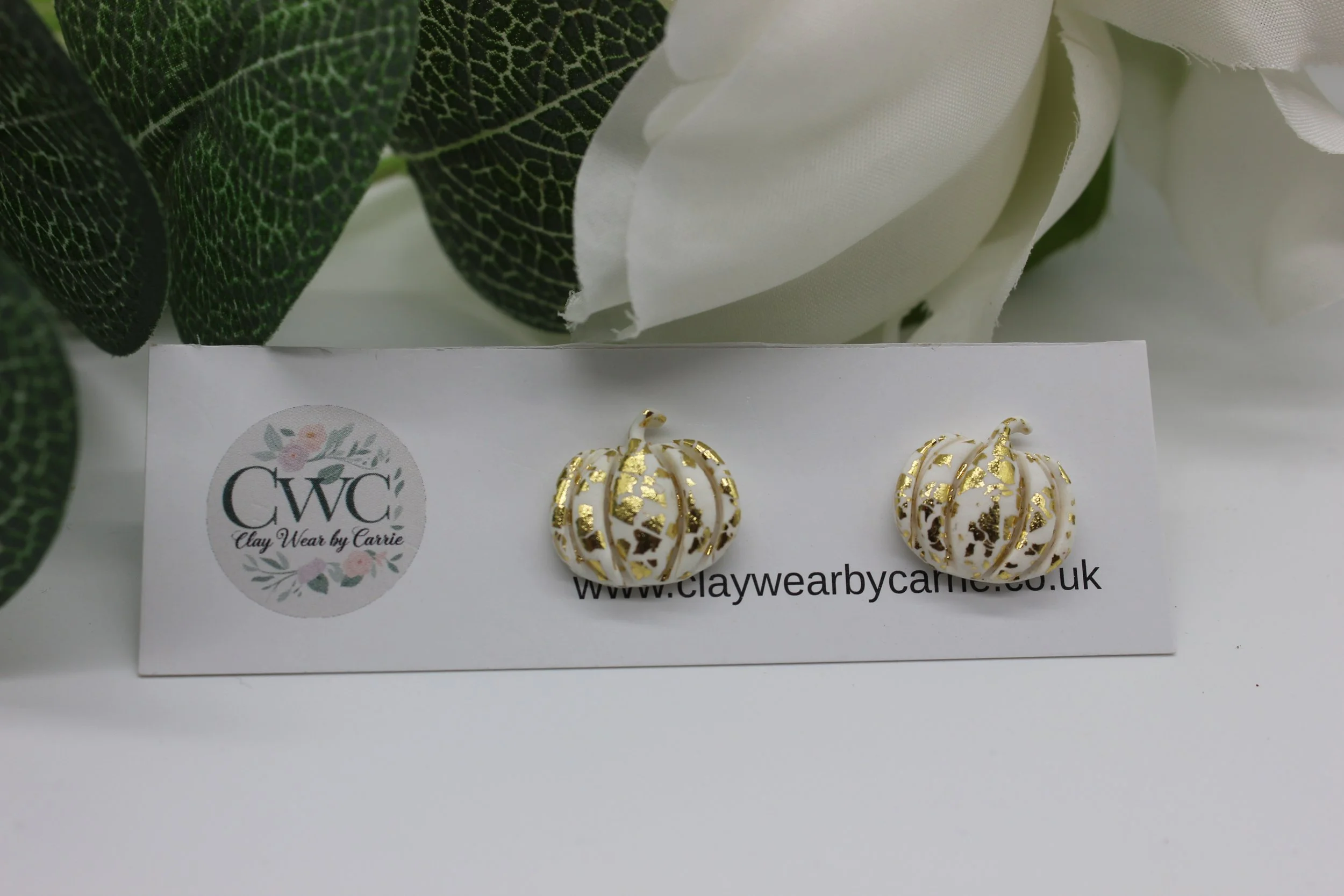 Pumpkin Sparkle Studs