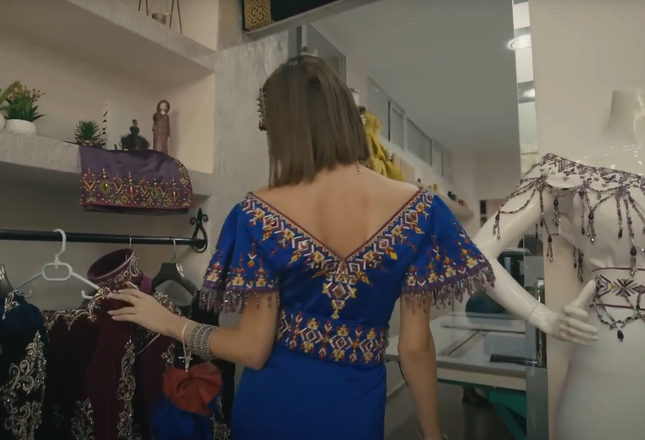 La robe kabyle, entre tradition et modernité