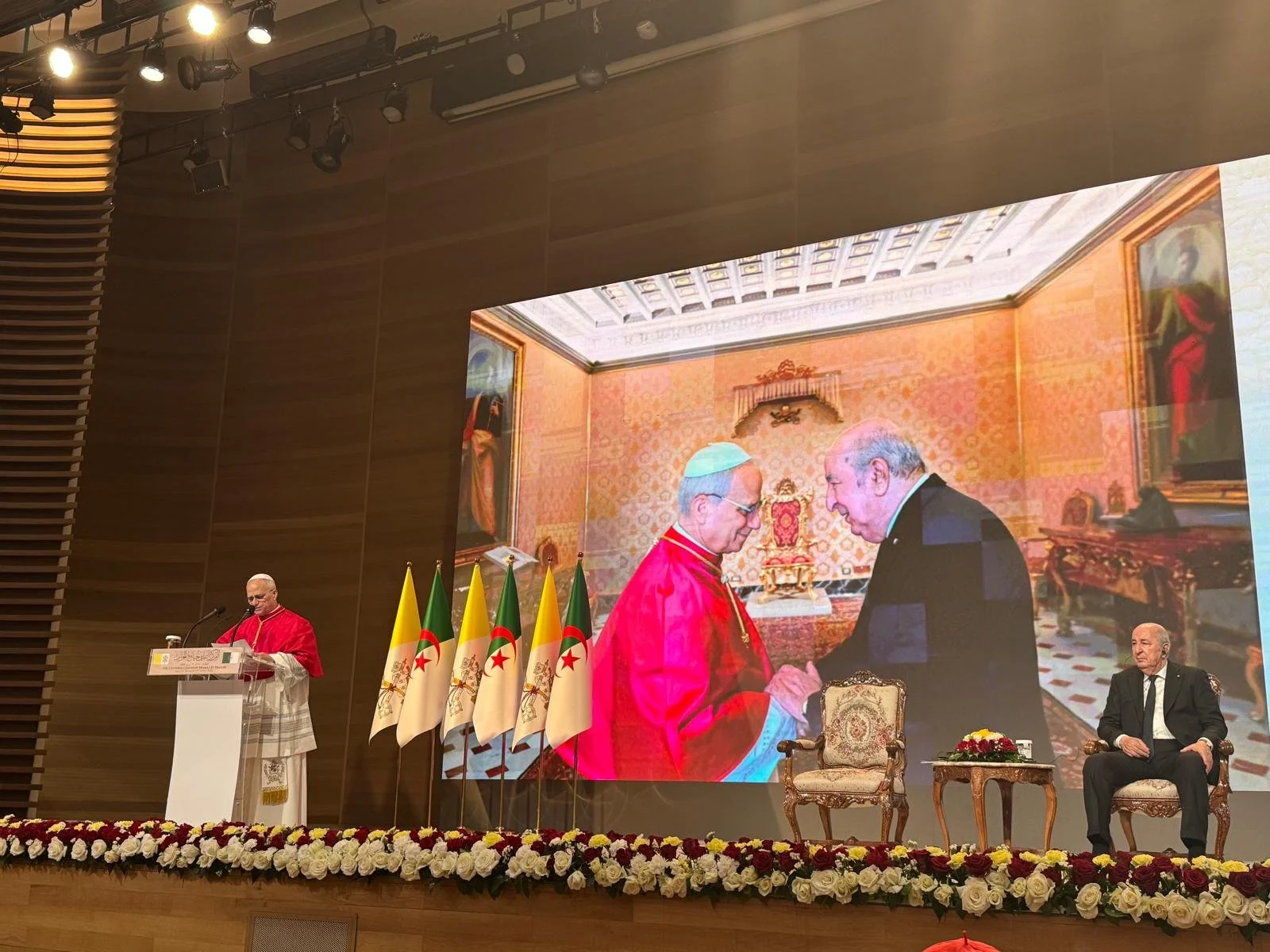 Le pape Léon XIV en Algérie : une première journée historique à Alger, avant Annaba
