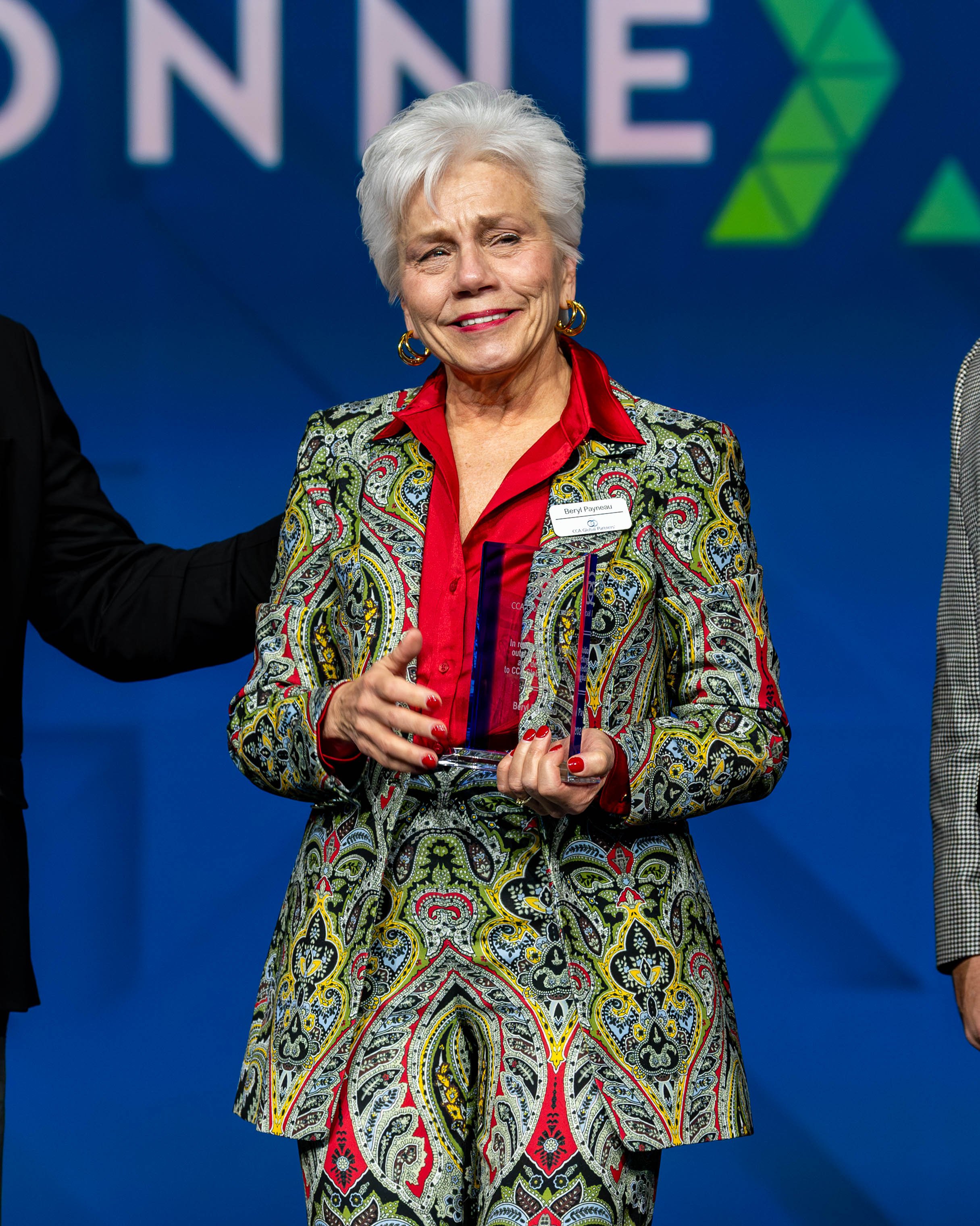 Convention26-BerylAward-9.jpg