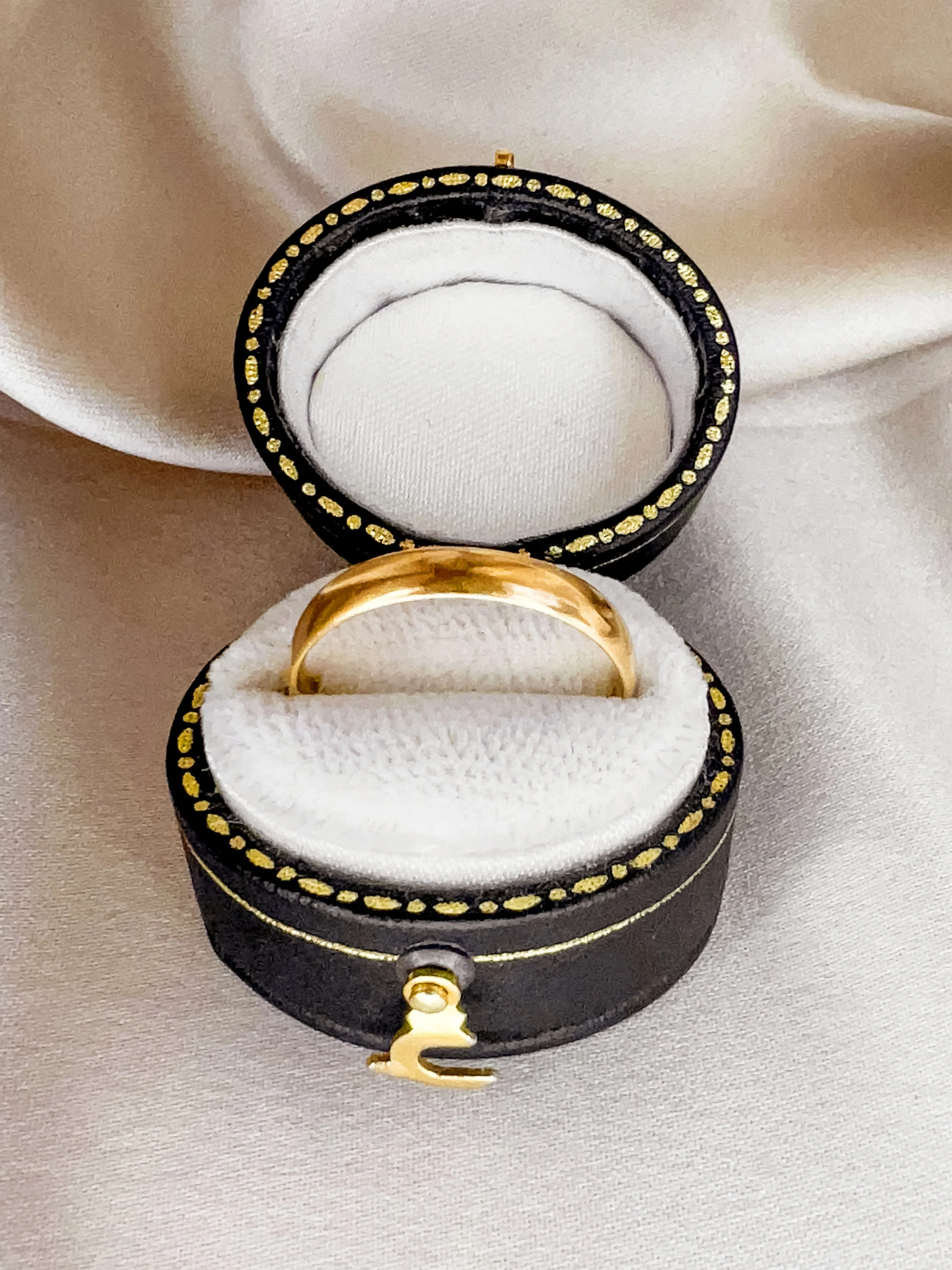 22ct band (P) 3.jpg