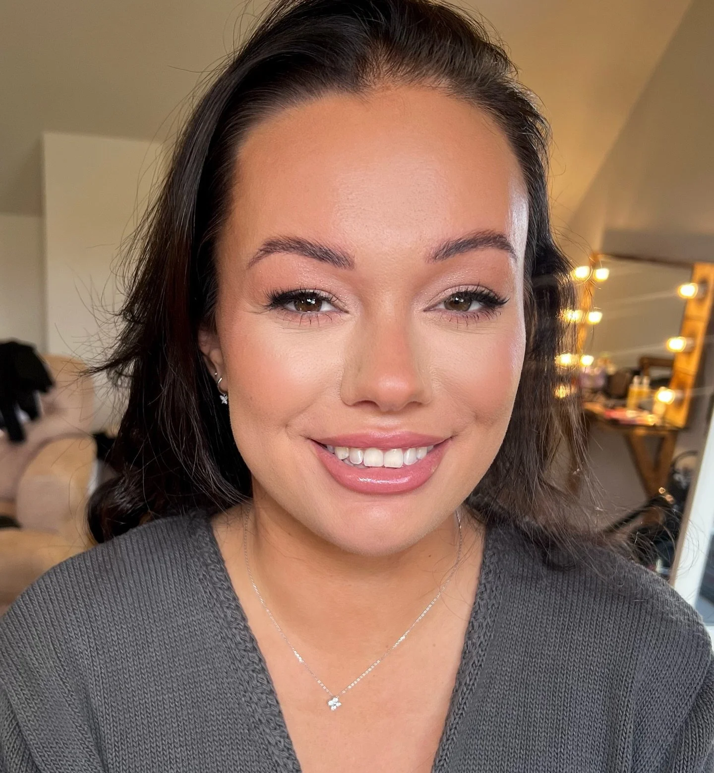 R O S I E🌹

Pinky tones on the beautiful Rosie at Hyde House💍

Working as part of Team LC @lauracarrollmakeupartistry 💄