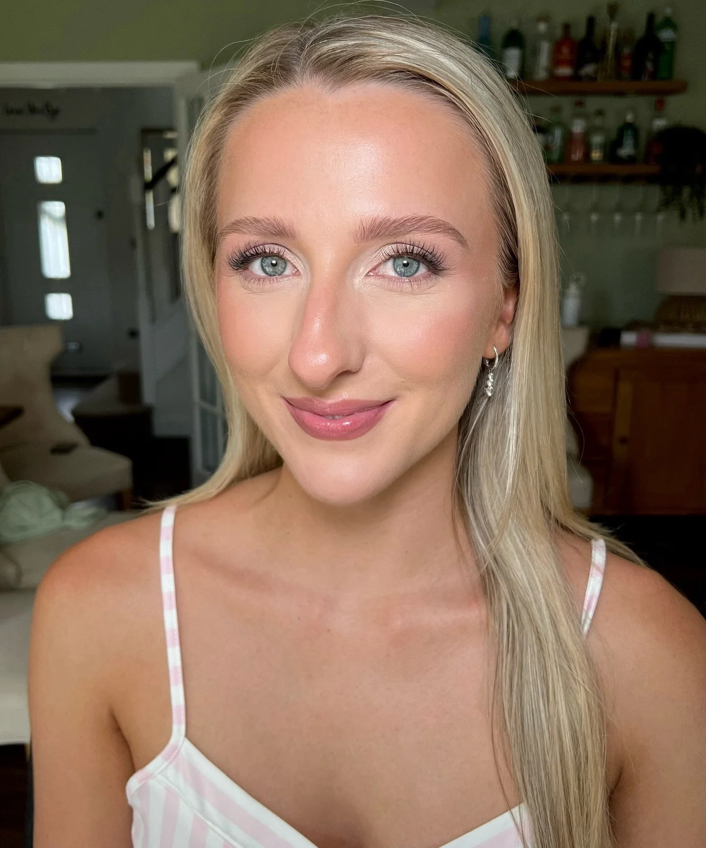 Blush tones on this beautiful Maid of Honour🎀

For all special occasion or bridal enquiries follow the link in my bio!📧