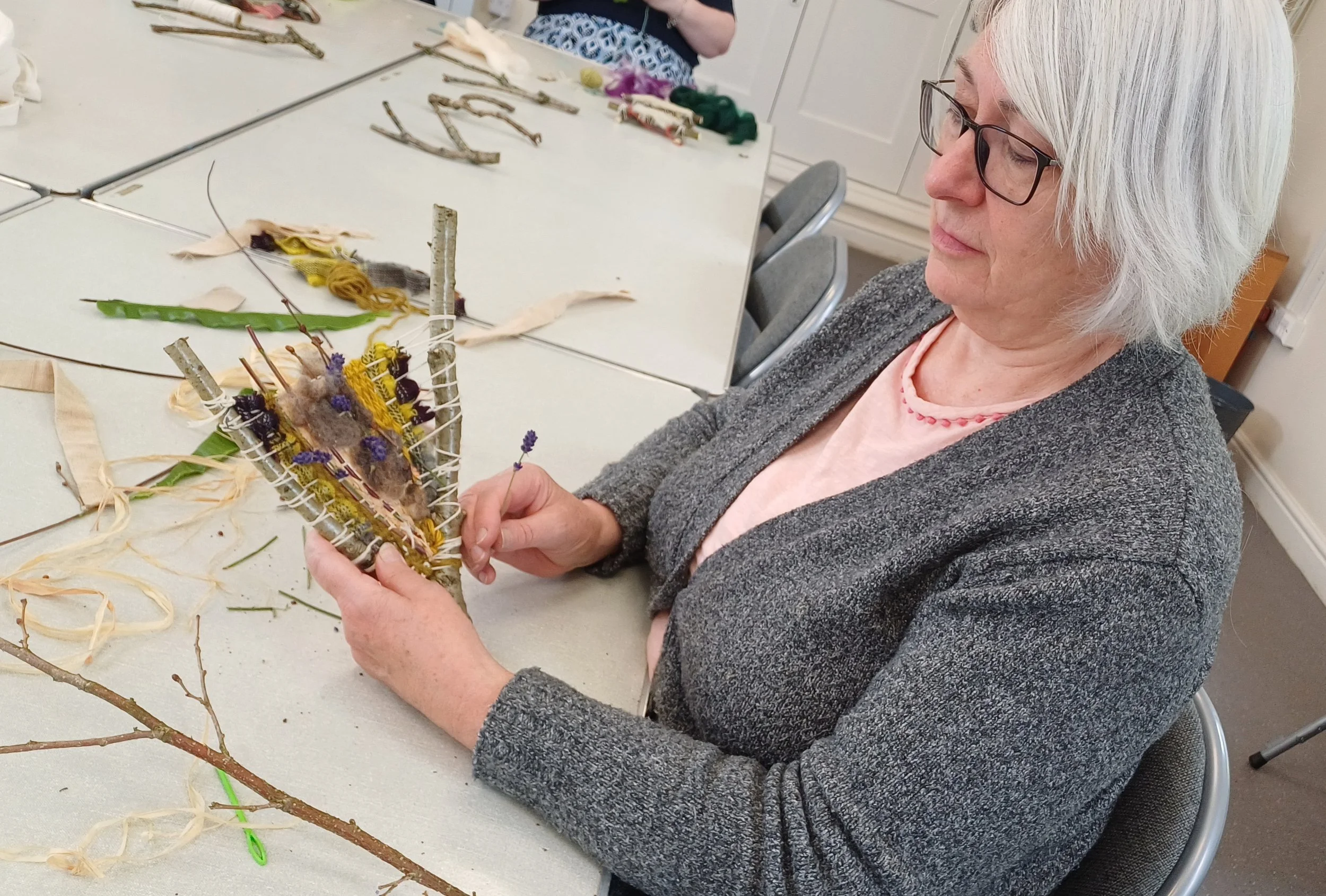 Twig frame weaving 1.jpg