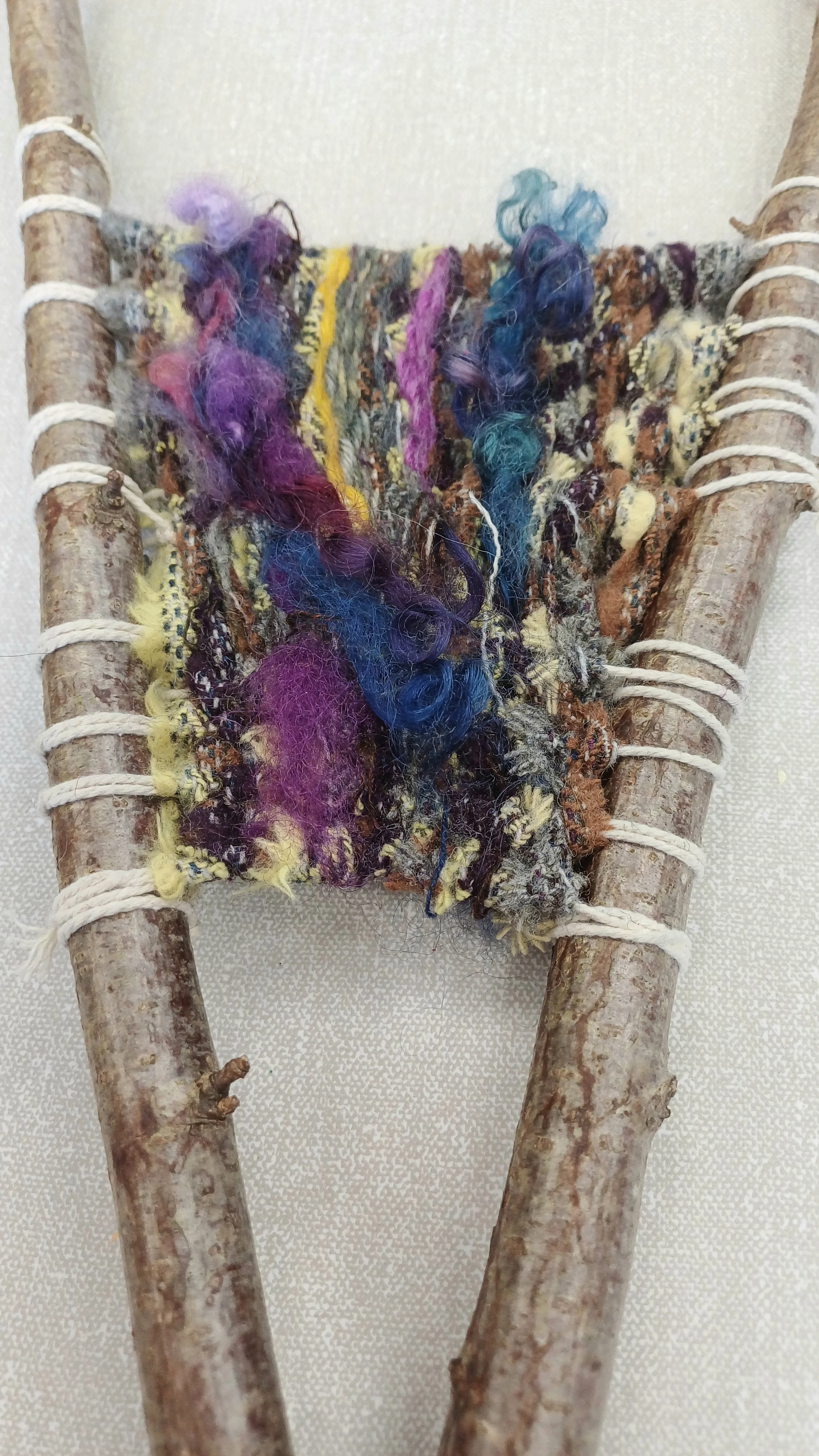 twig frame weaving5.jpg